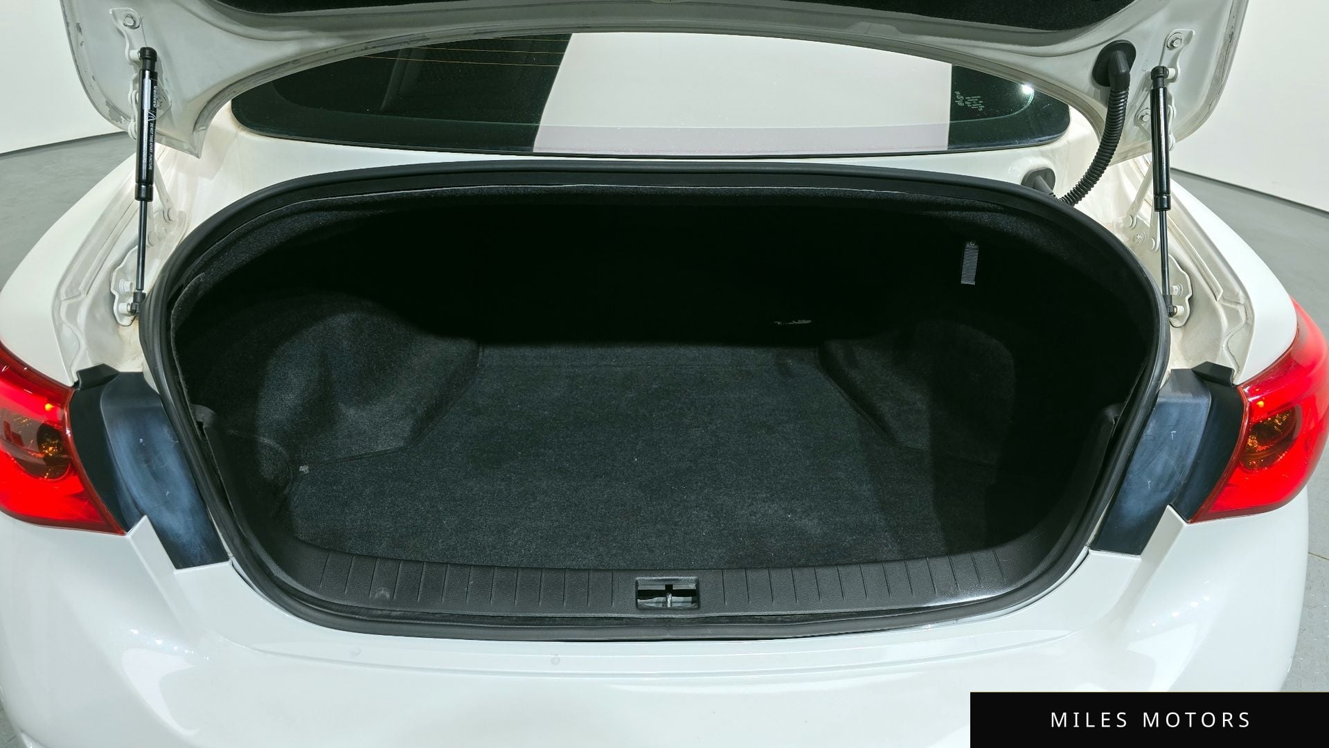 Infiniti Q50 2014 — миниатюра 20