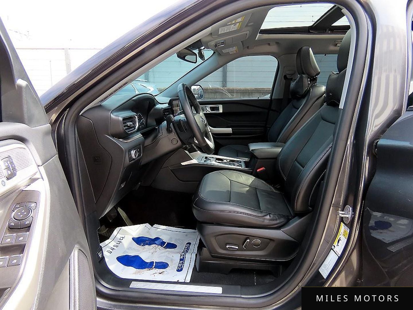 Ford Explorer 2020 — миниатюра 5
