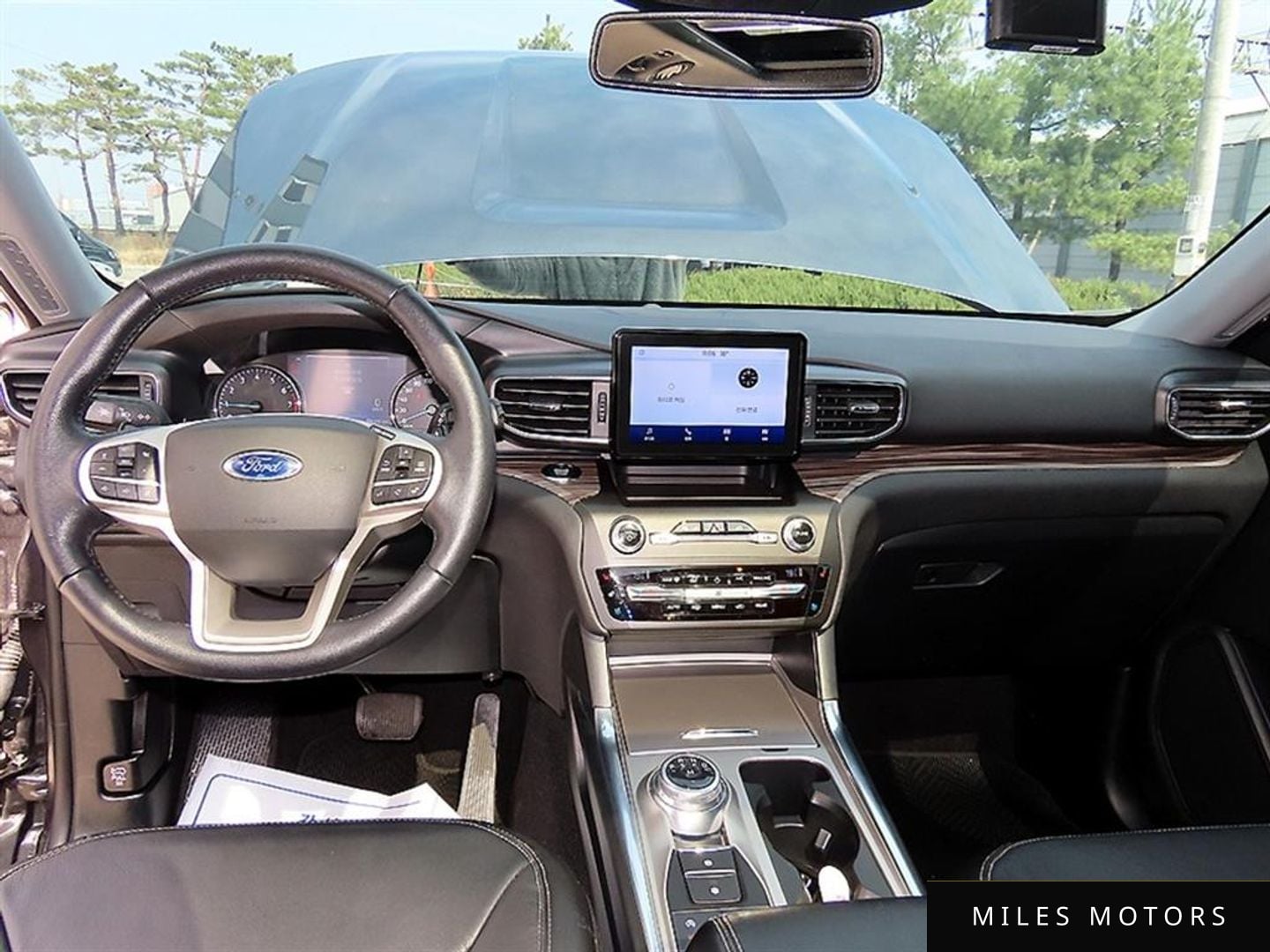 Ford Explorer 2020 — миниатюра 7