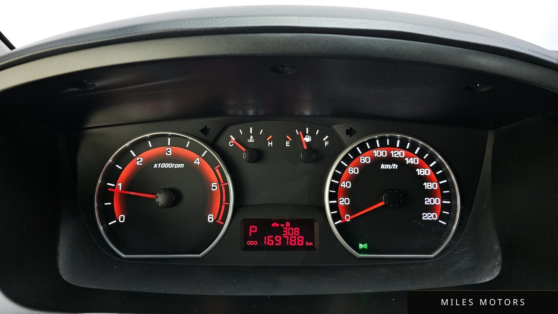 KG Mobility KORANDO 2016 — миниатюра 8