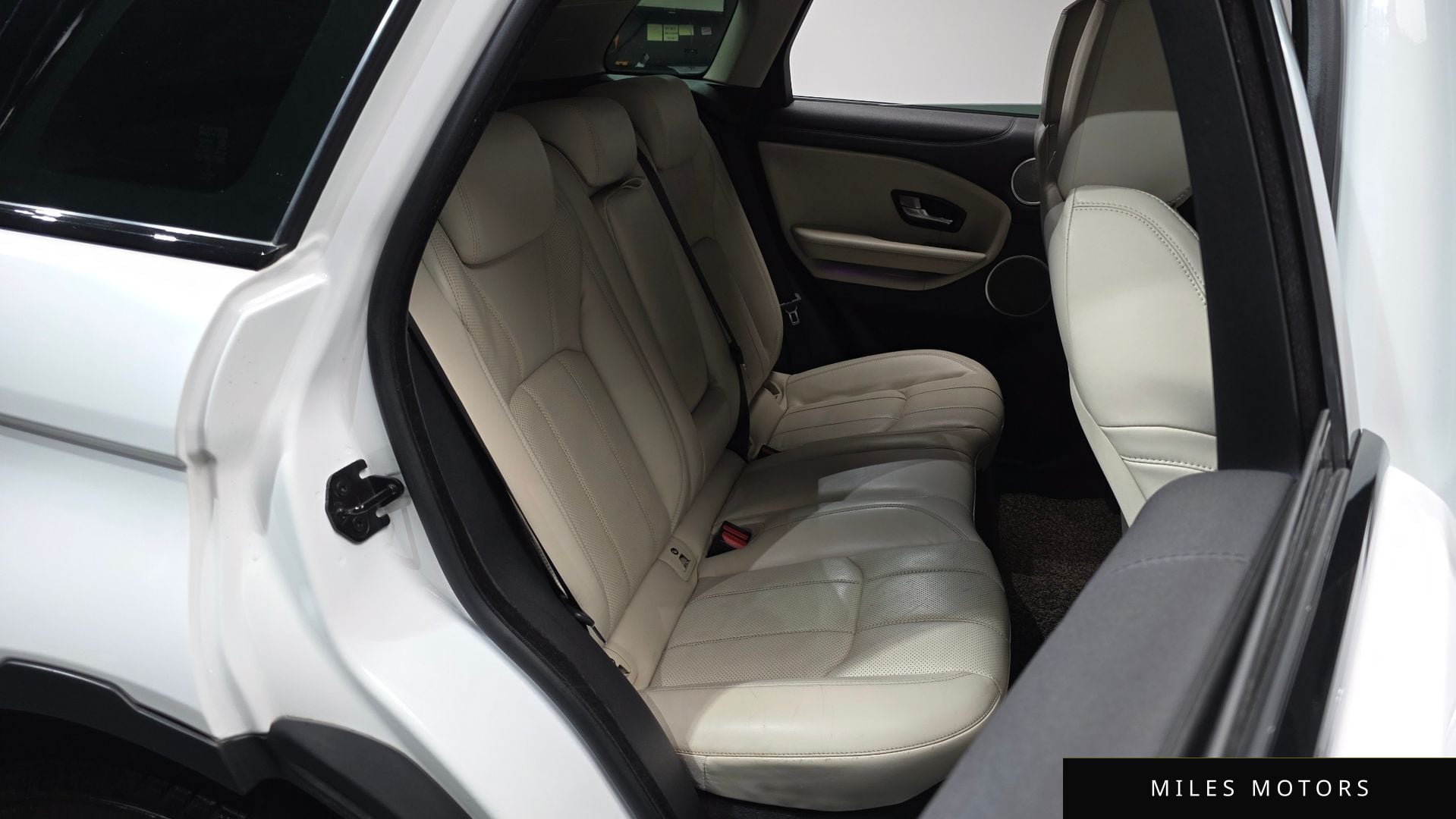 Land Rover Range Rover Evoque 2019 — миниатюра 12