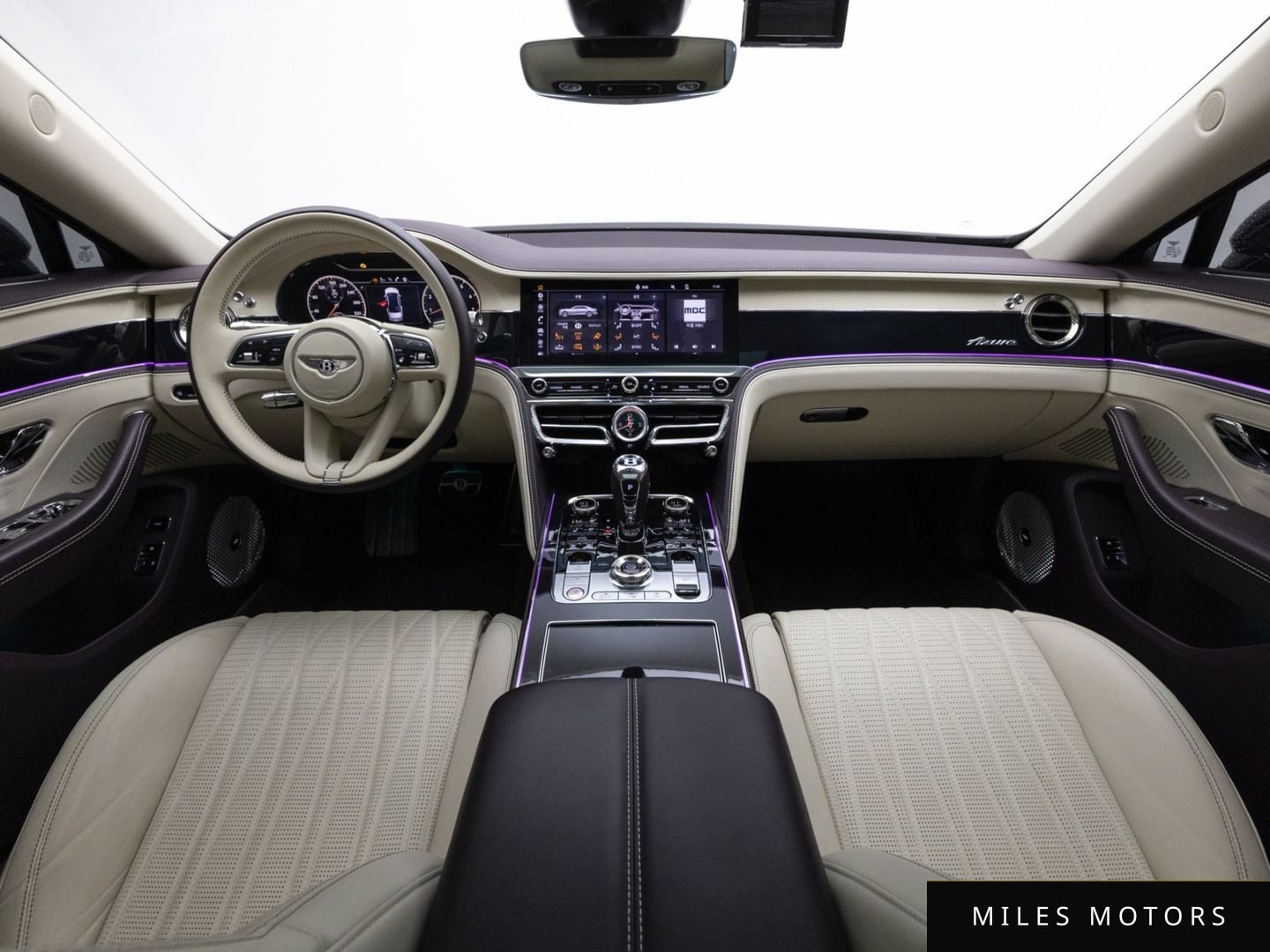 Bentley Flying Spur 2024 — миниатюра 6