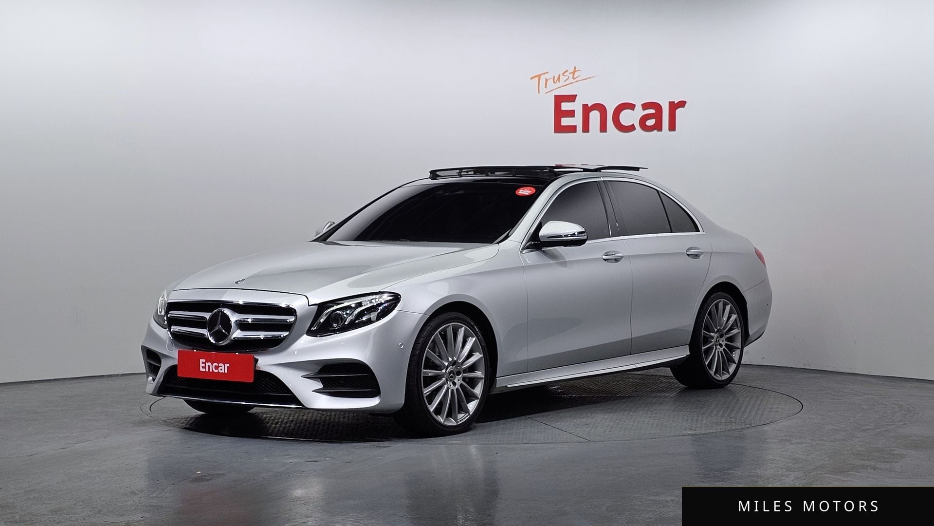 Mercedes-Benz E-Class W213 2020 — фото 1 из 12