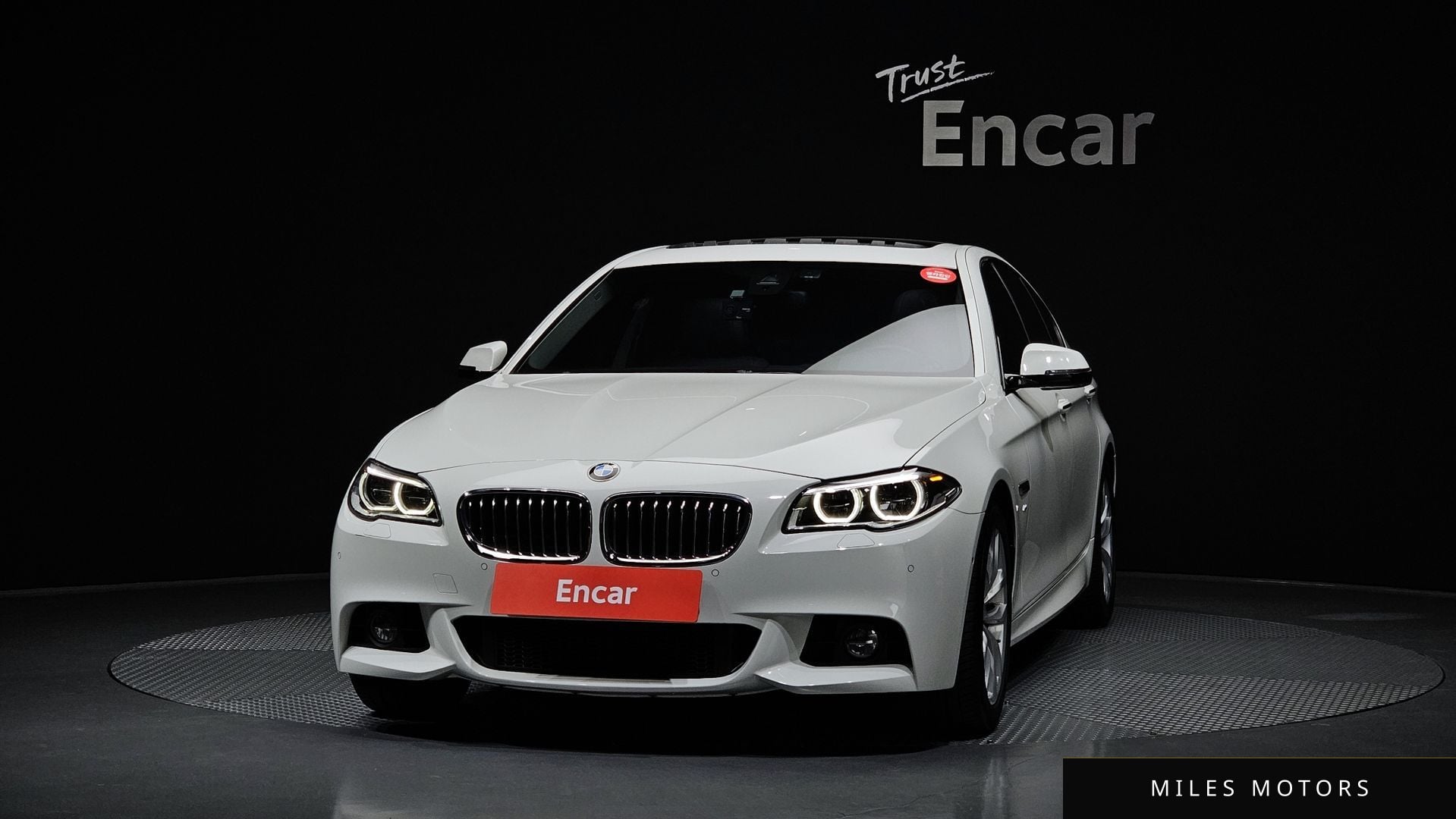 BMW 5 Series (F10) 2016 — миниатюра 3
