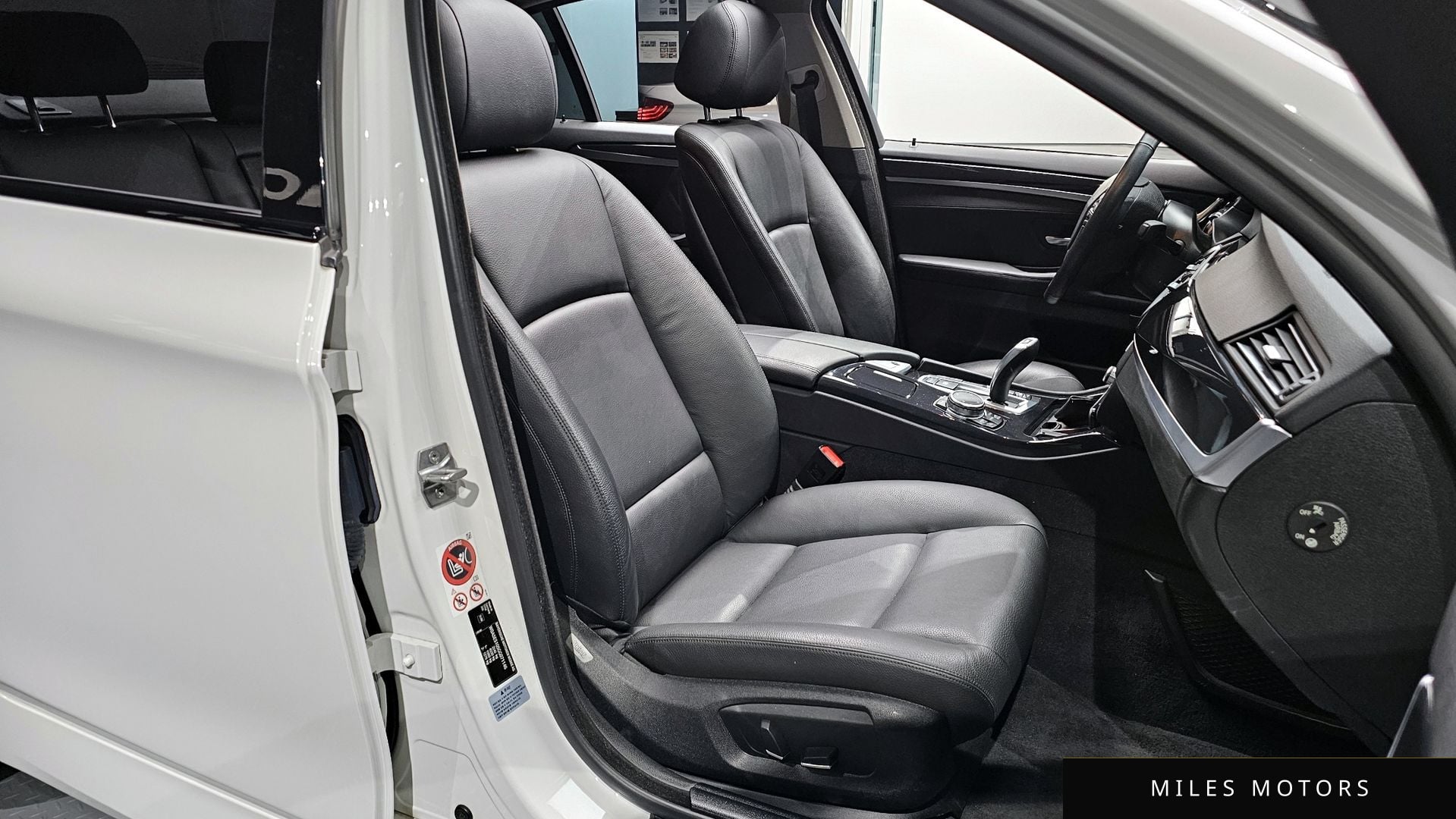 BMW 5 Series (F10) 2016 — миниатюра 10