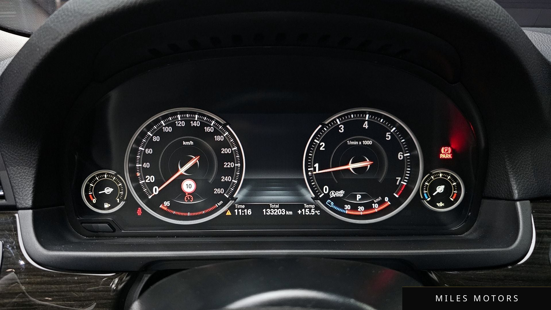 BMW 5 Series (F10) 2016 — миниатюра 8