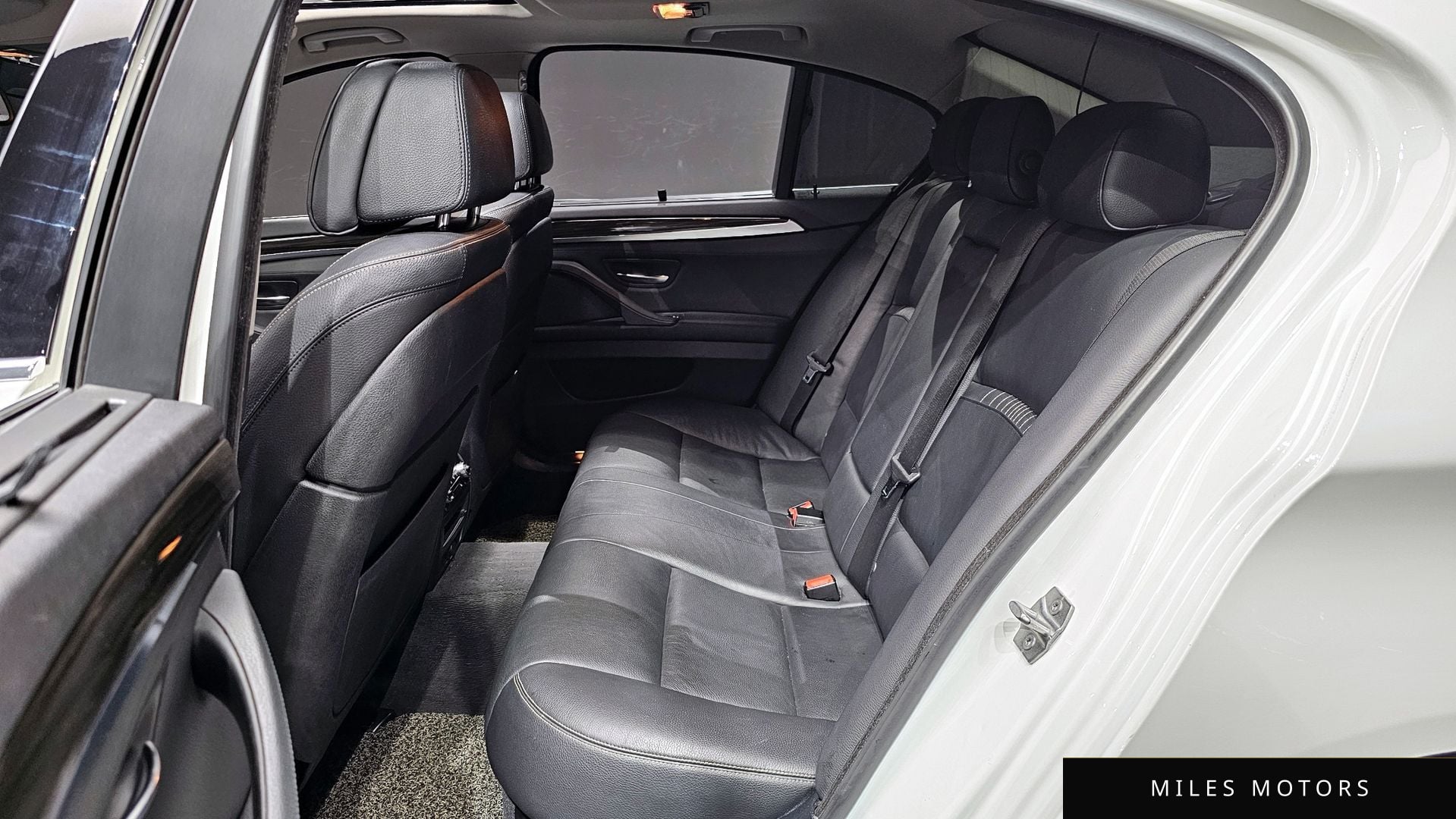BMW 5 Series (F10) 2016 — миниатюра 12