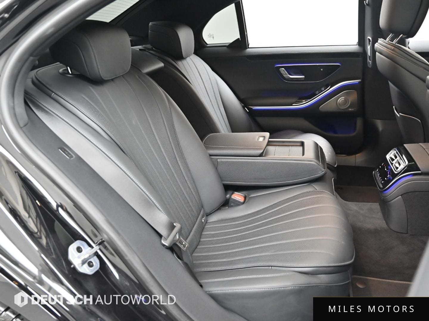 Mercedes-Benz S-Class W223 2024 — миниатюра 12