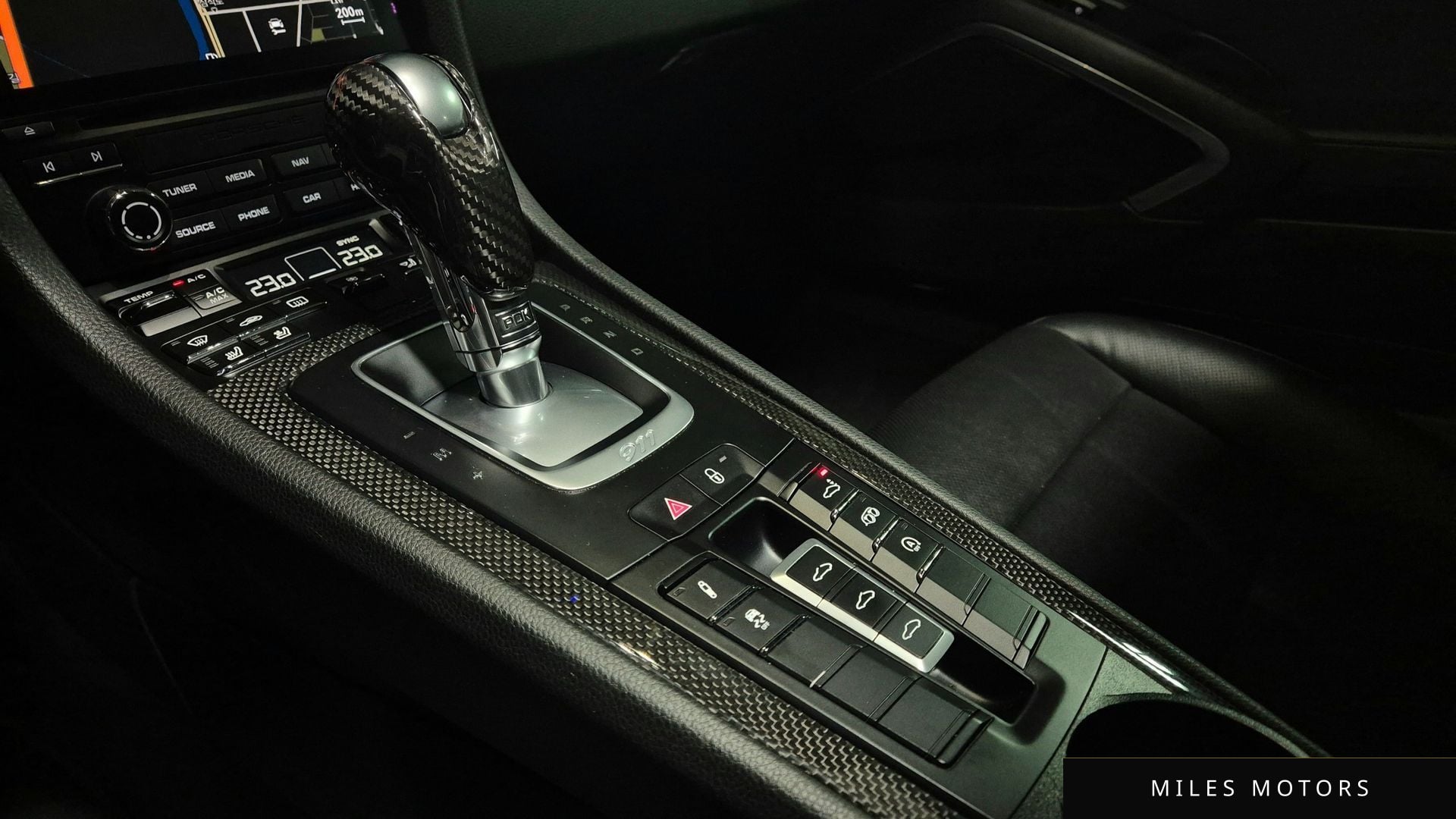 Porsche 911 2017 — миниатюра 9