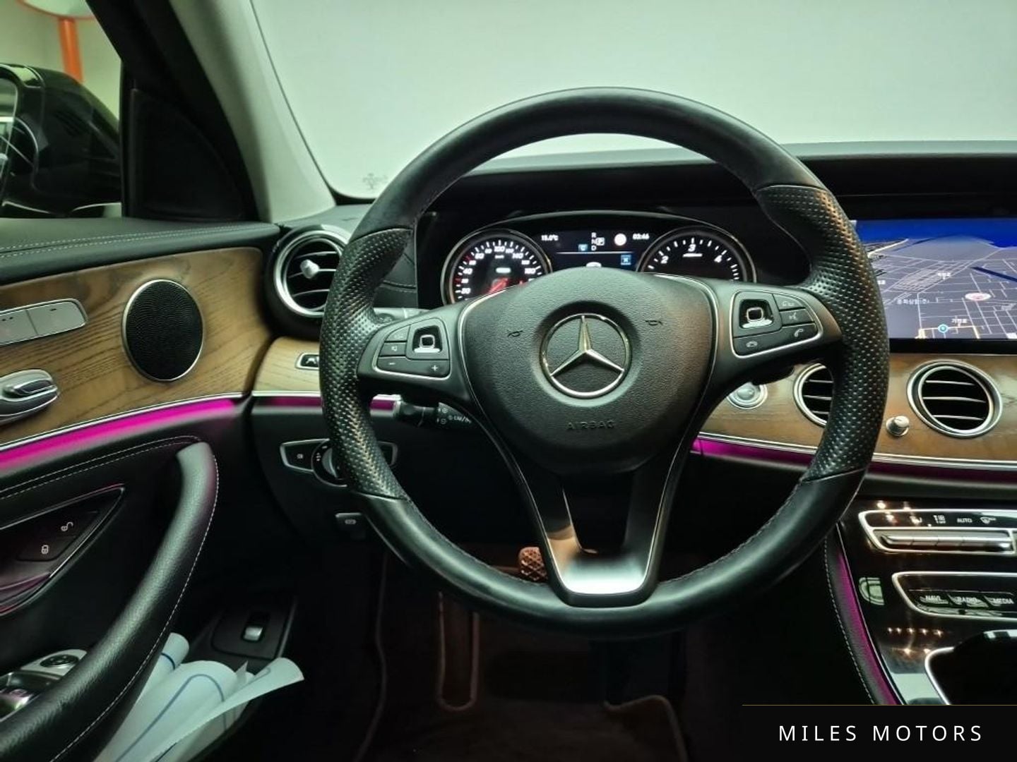 Mercedes-Benz E-Class W213 2018 — миниатюра 10