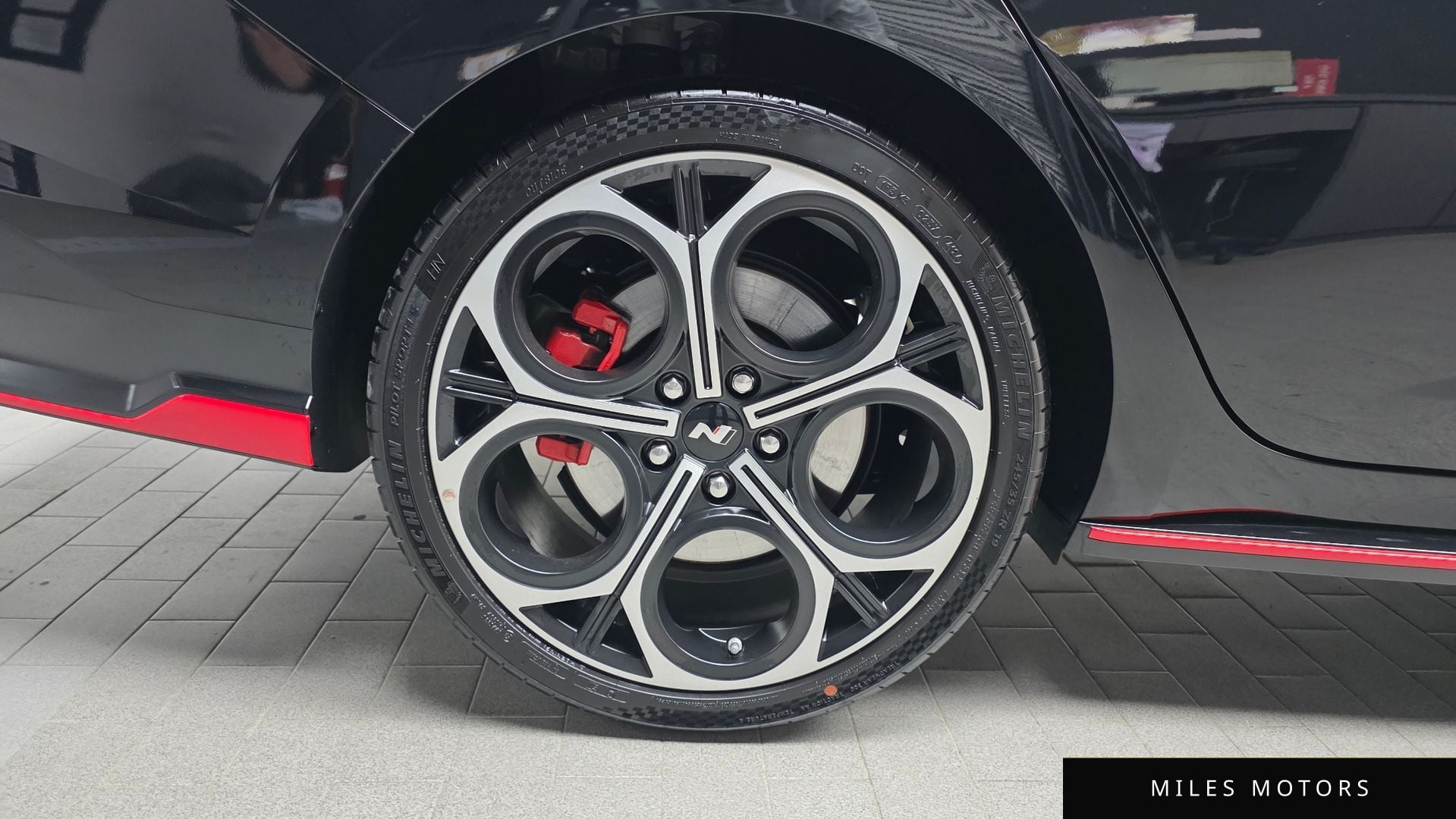 Hyundai AVANTE 2025 — миниатюра 5