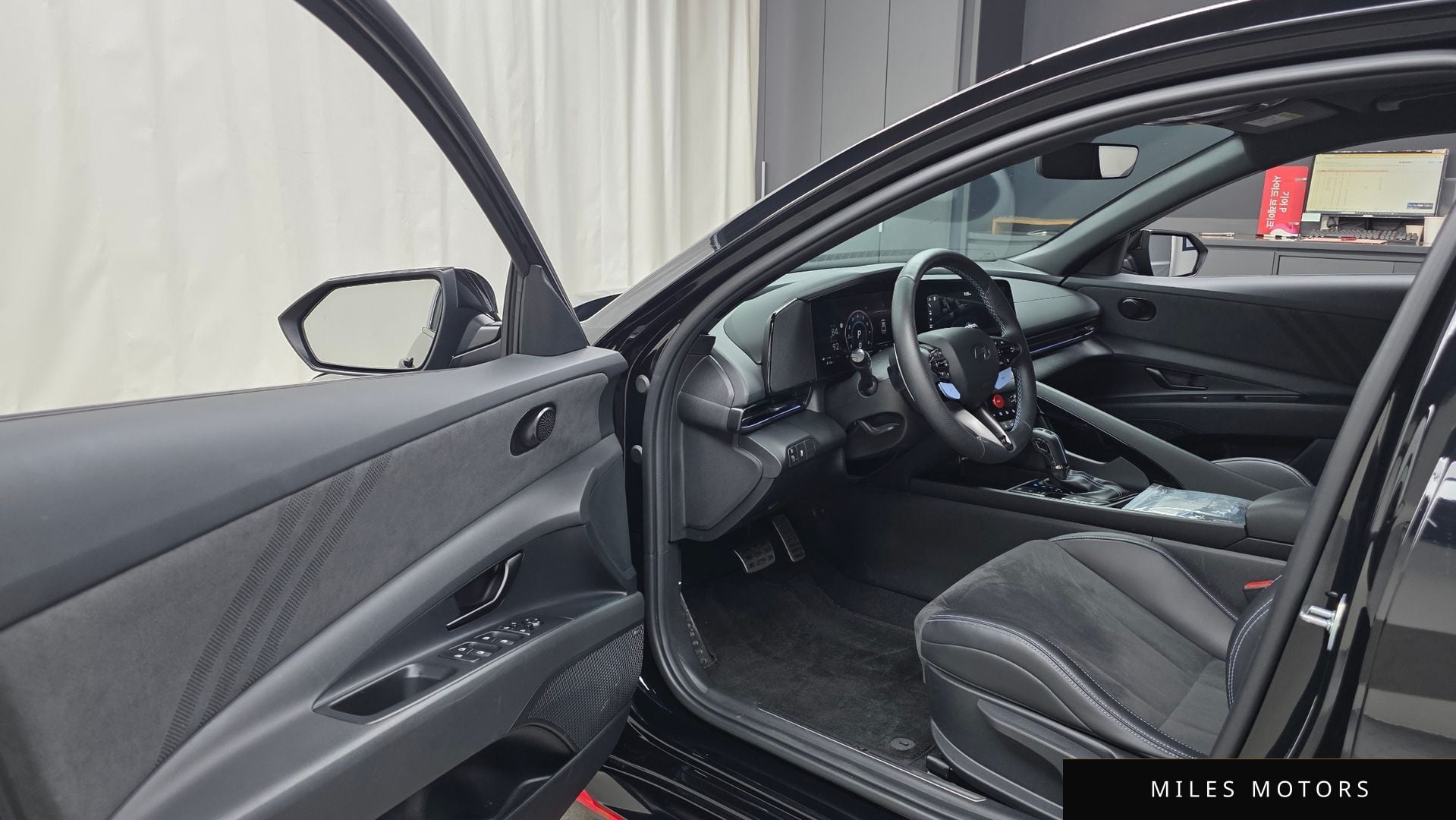 Hyundai AVANTE 2025 — миниатюра 10