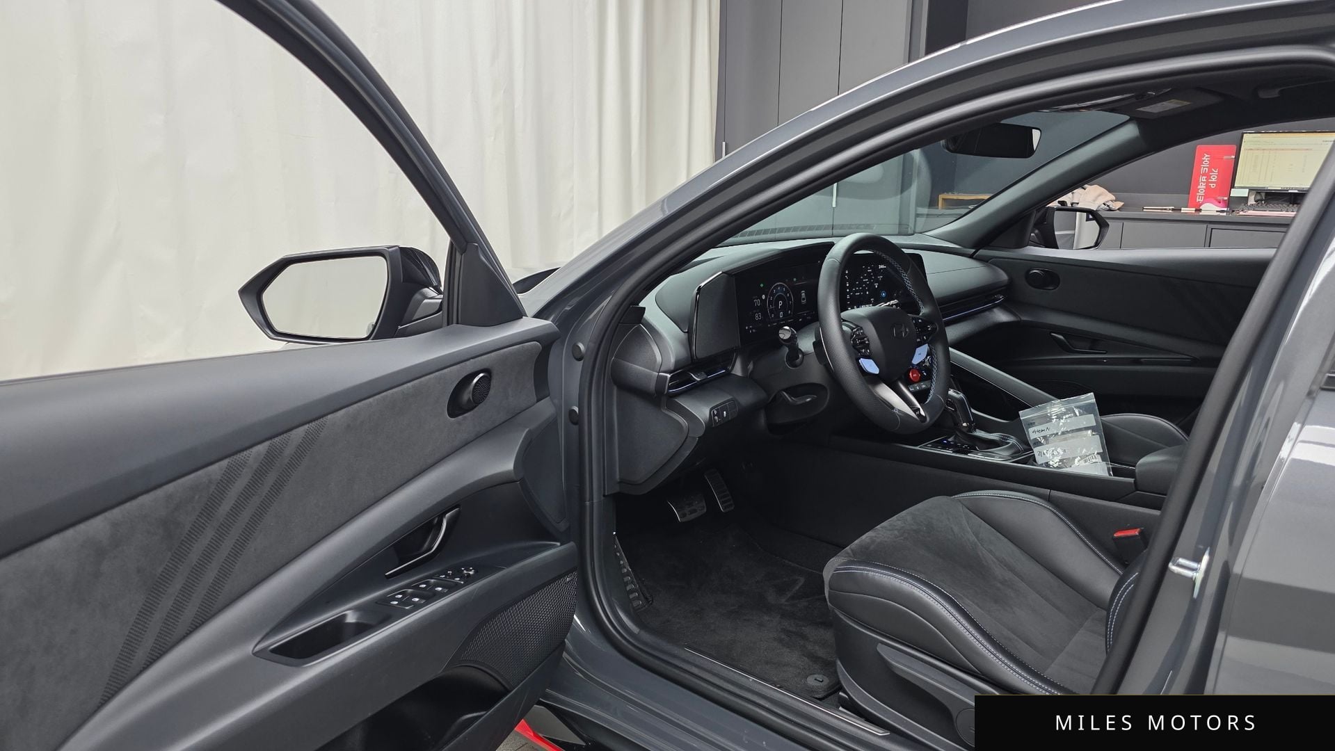 Hyundai AVANTE 2025 — миниатюра 10