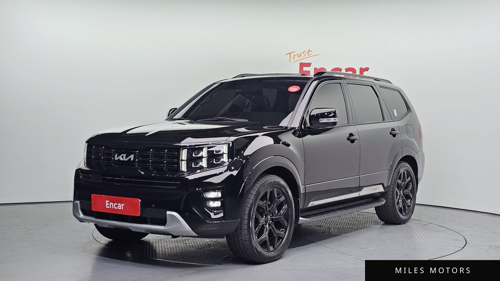 Kia Mohave 2022 — фото 1 из 12