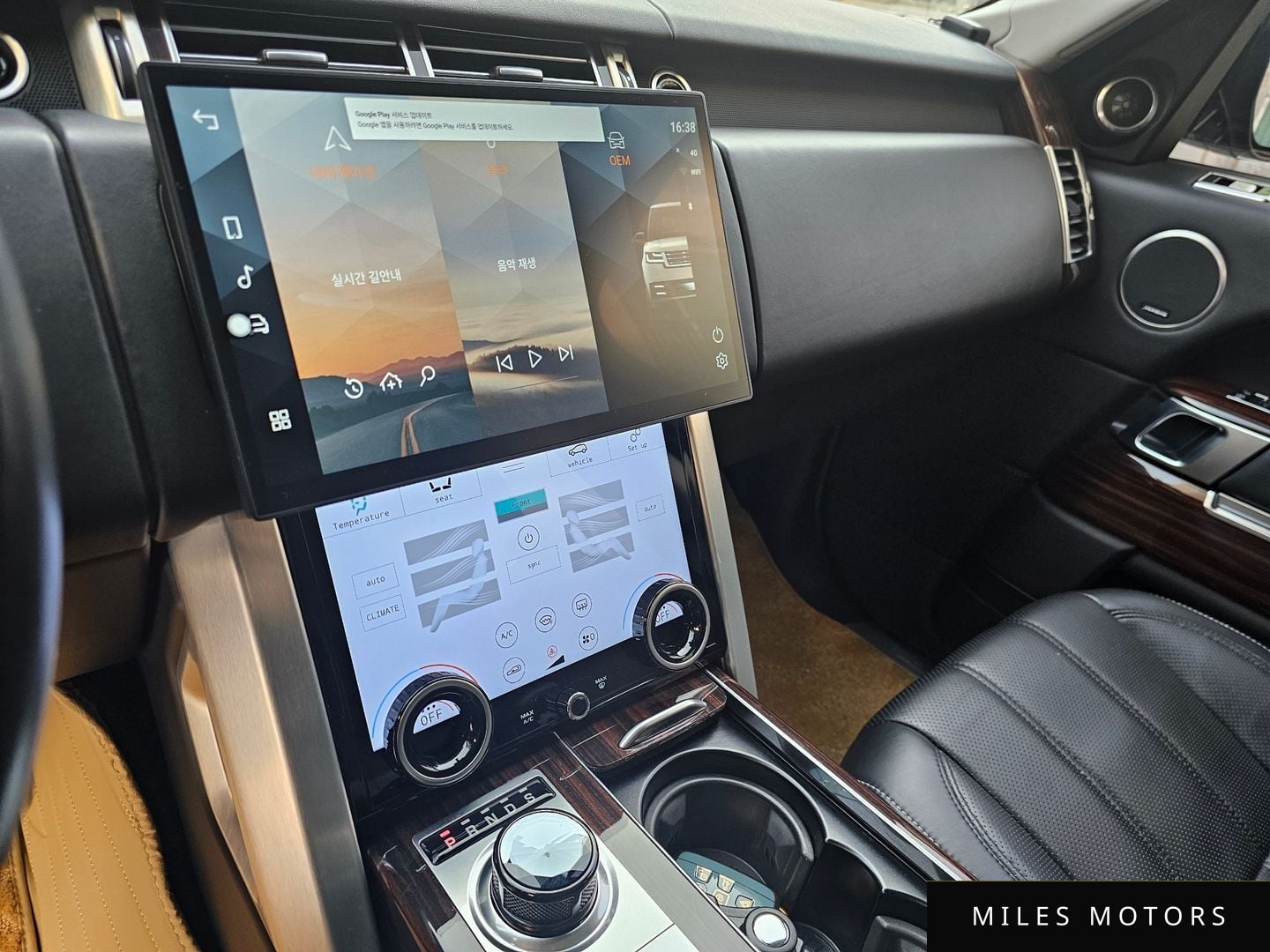 Land Rover 레인지로버 2015 — миниатюра 9