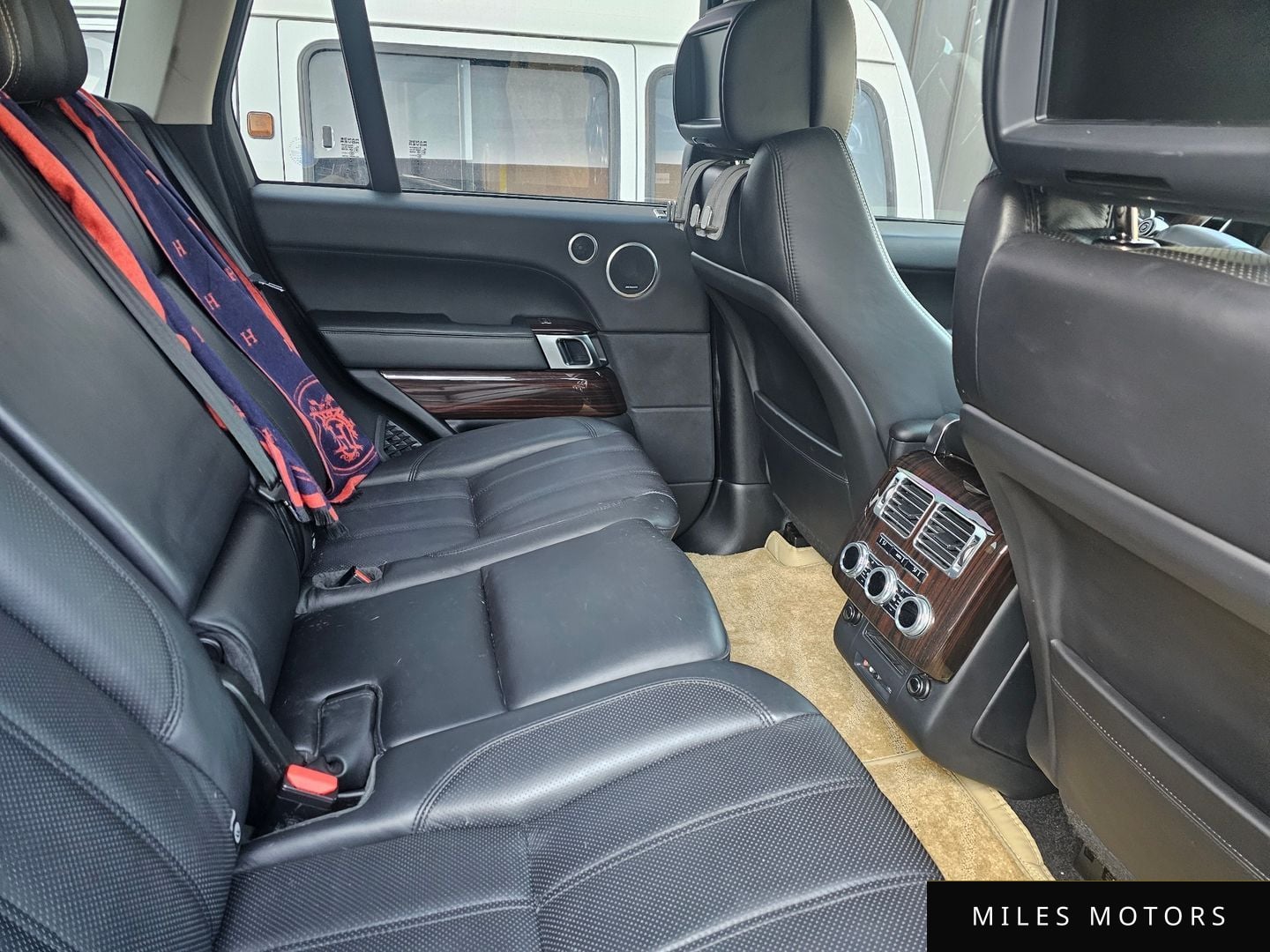 Land Rover 레인지로버 2015 — миниатюра 16