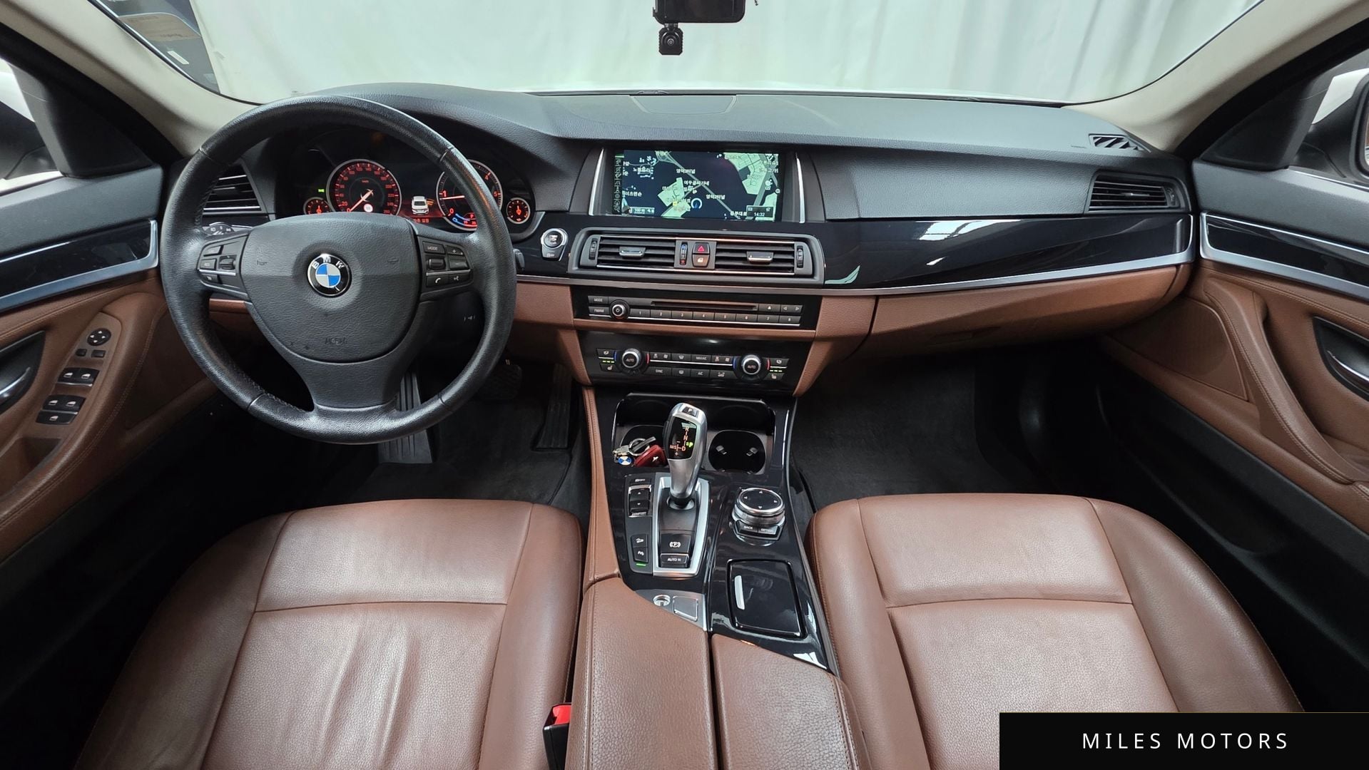 BMW 5 Series (F10) 2014 — миниатюра 7