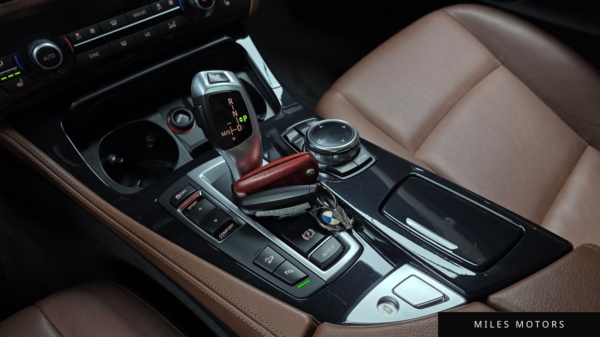 BMW 5 Series (F10) 2014 — миниатюра 9