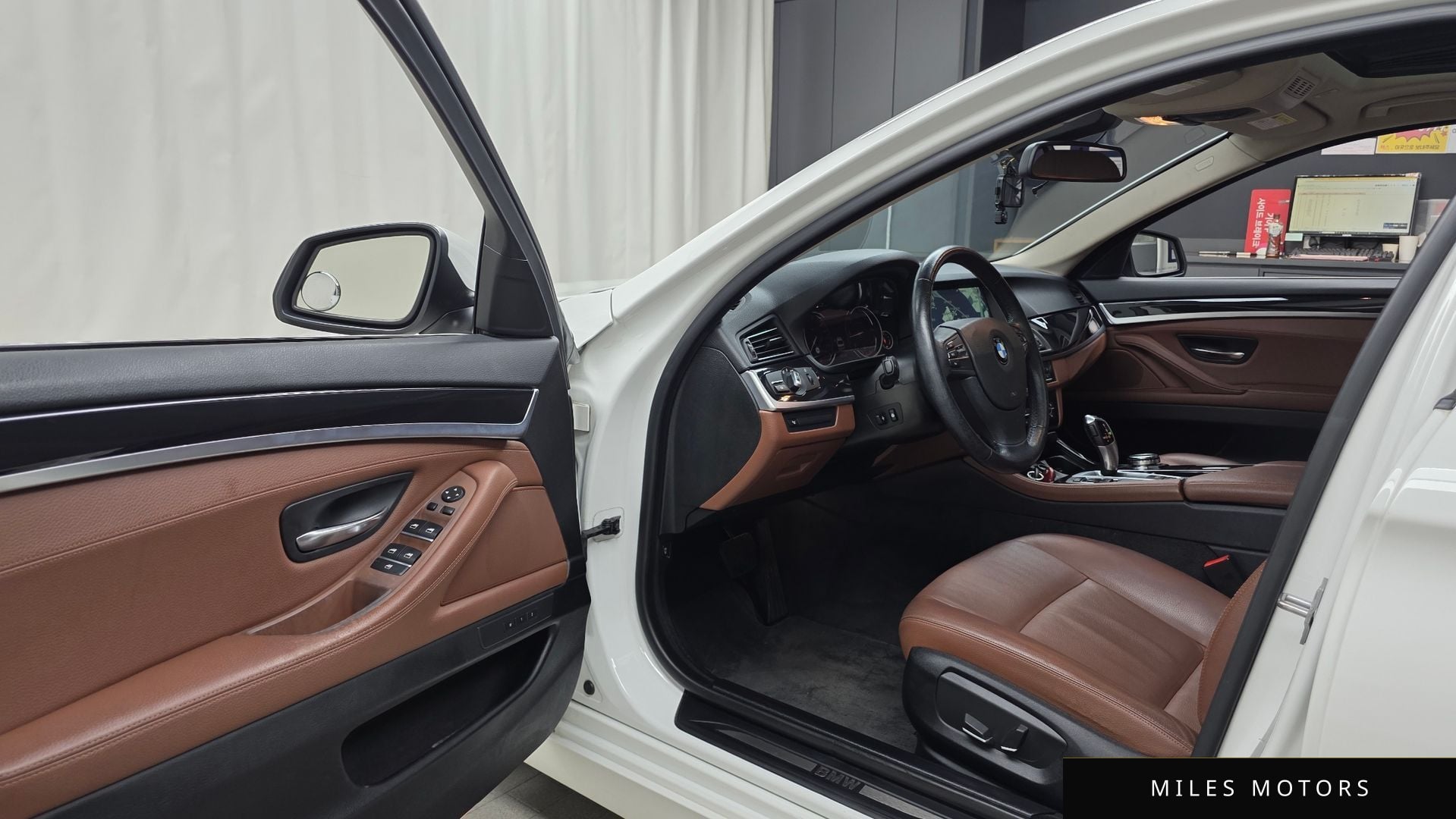 BMW 5 Series (F10) 2014 — миниатюра 10