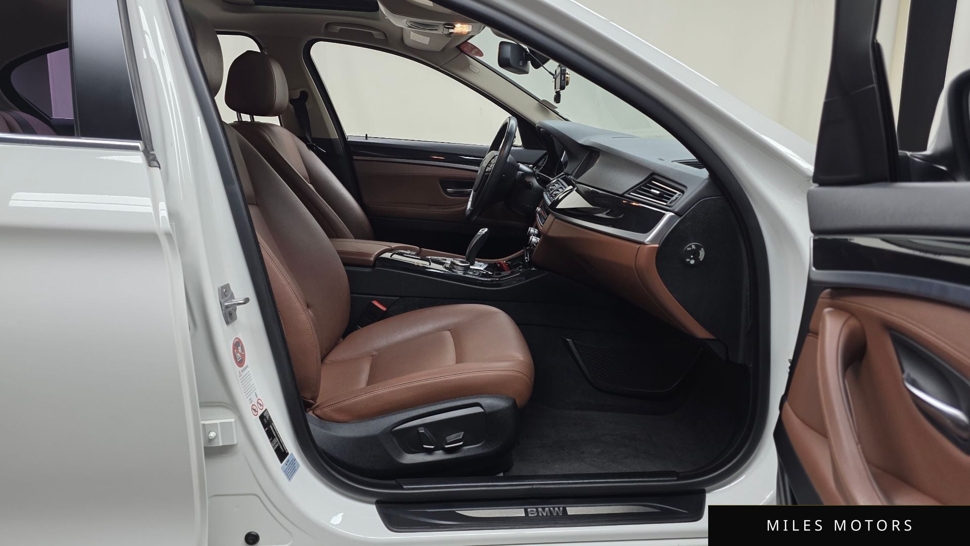 BMW 5 Series (F10) 2014 — миниатюра 11