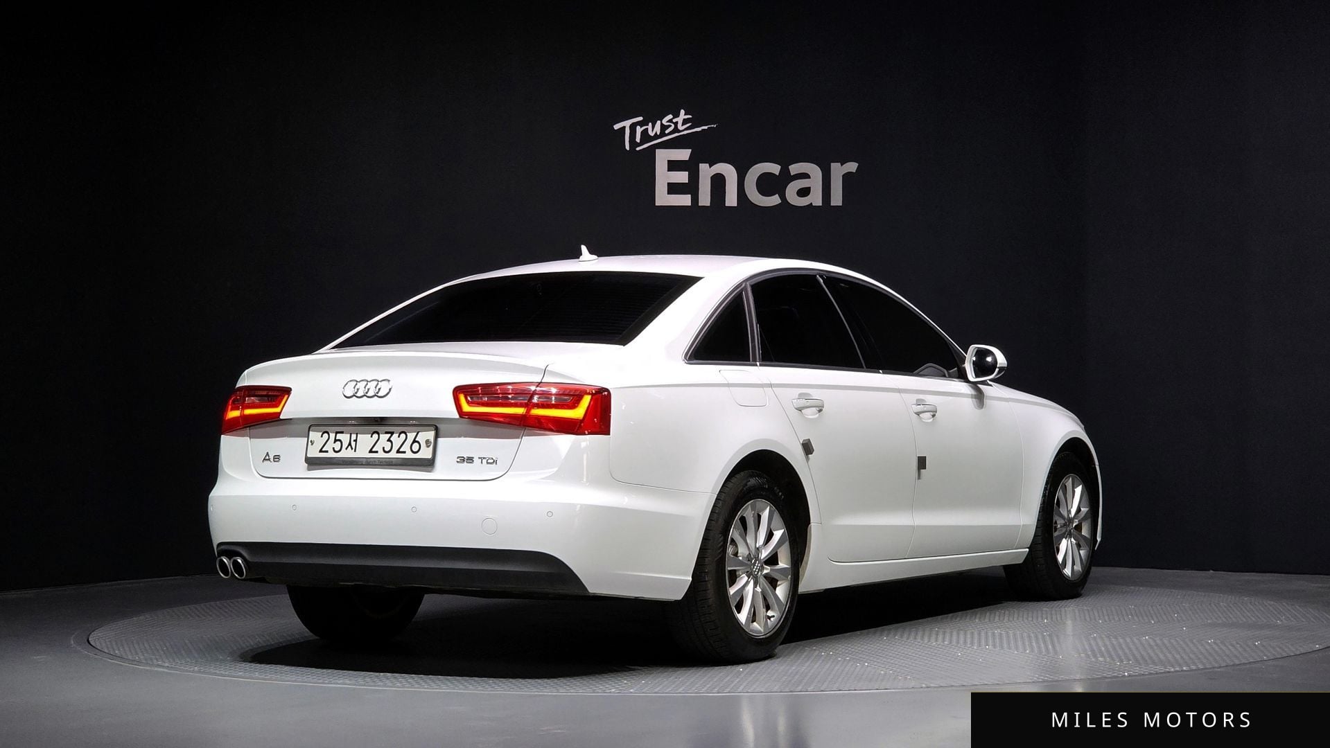 Audi A6 2015 — миниатюра 2