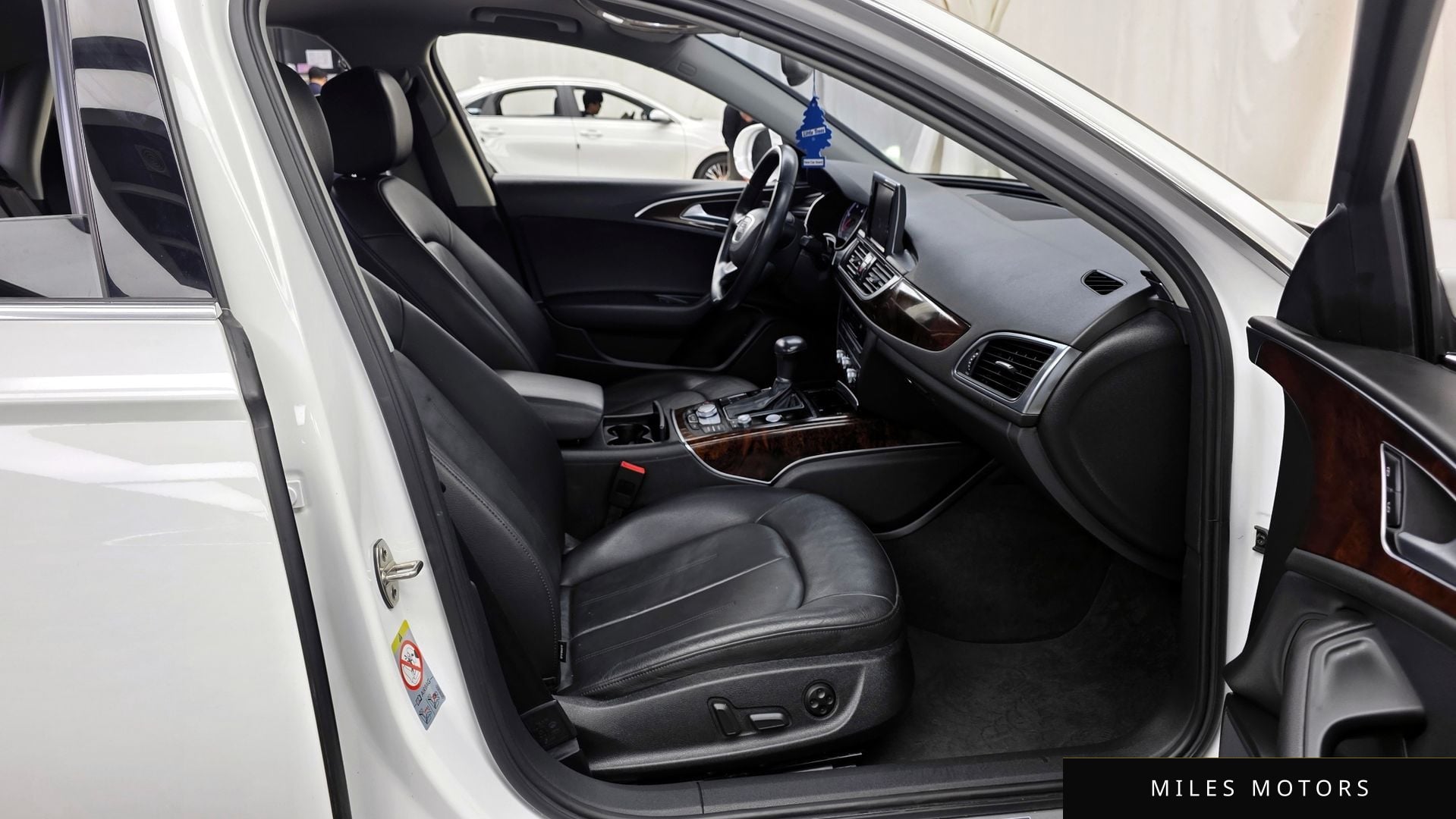 Audi A6 2015 — миниатюра 11