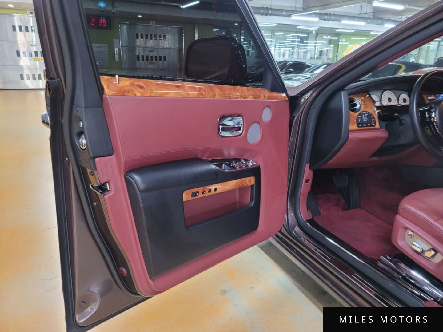 Rolls-Royce Ghost 2010 — миниатюра 4