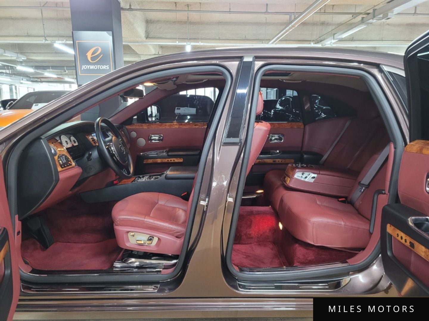 Rolls-Royce Ghost 2010 — миниатюра 5