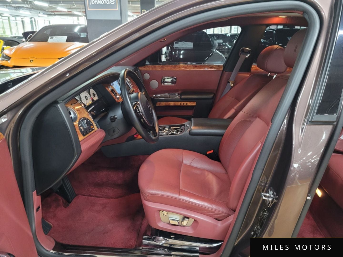 Rolls-Royce Ghost 2010 — миниатюра 6