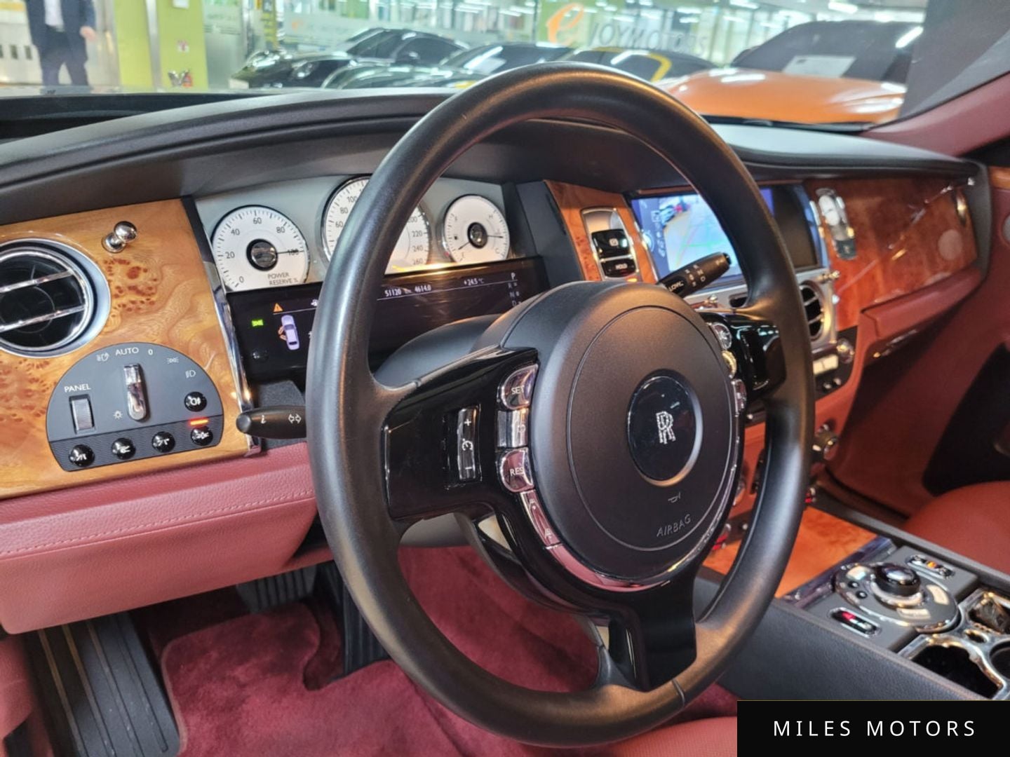Rolls-Royce Ghost 2010 — миниатюра 8