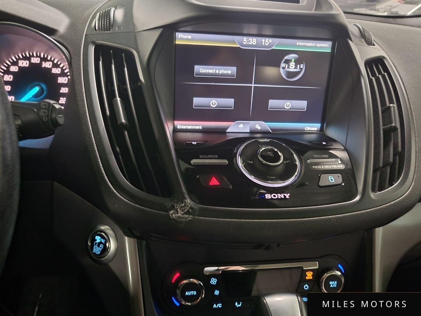 Ford Kuga 2016 — миниатюра 7