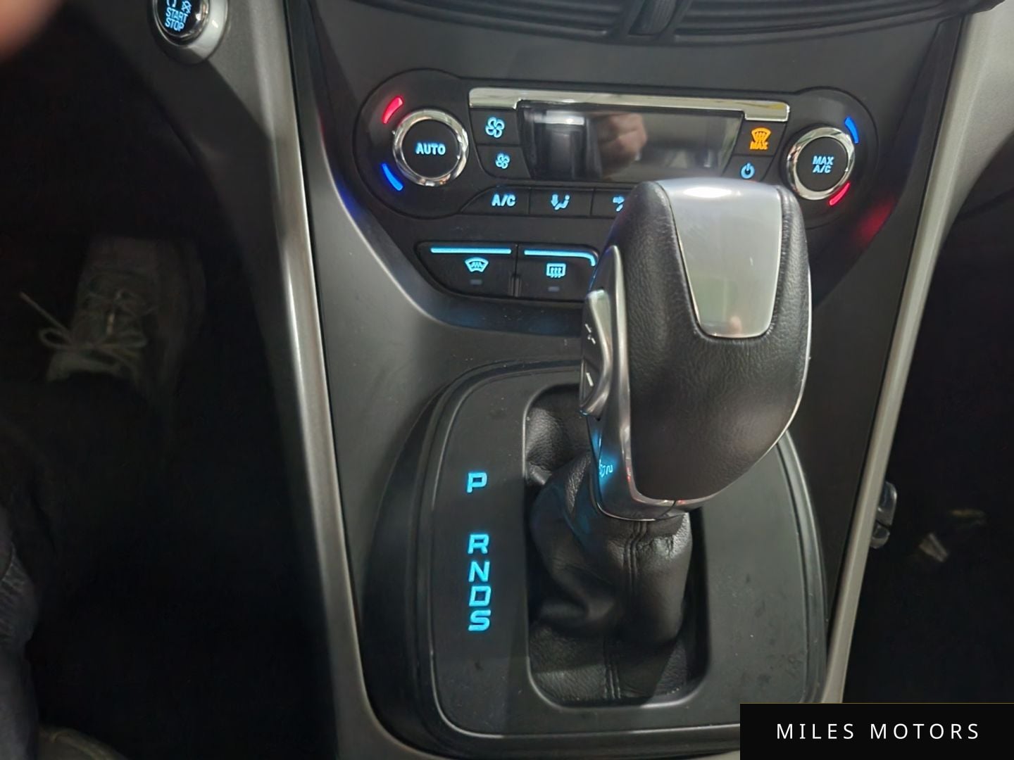 Ford Kuga 2016 — миниатюра 10