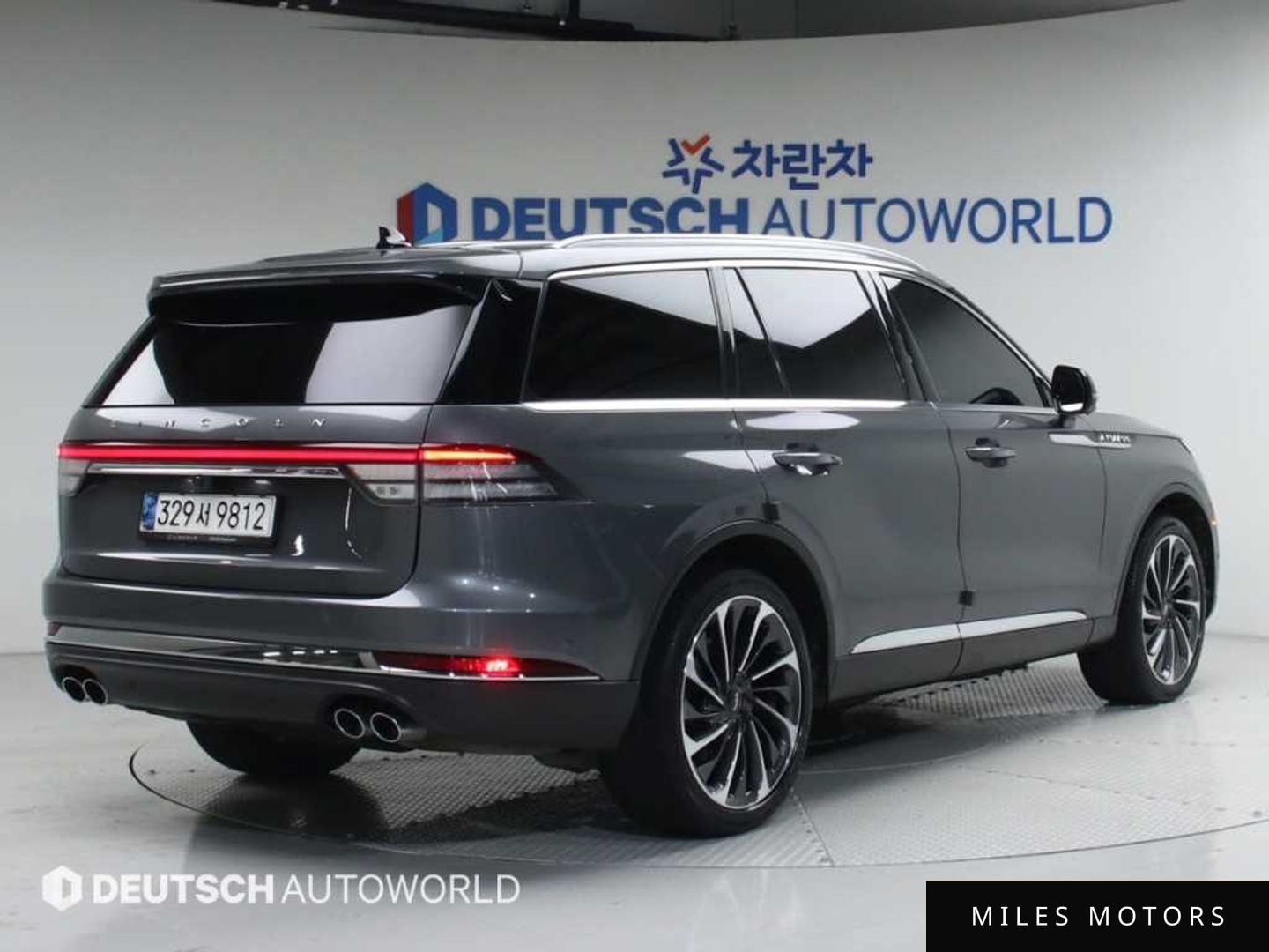 Lincoln Aviator 2021 — миниатюра 2
