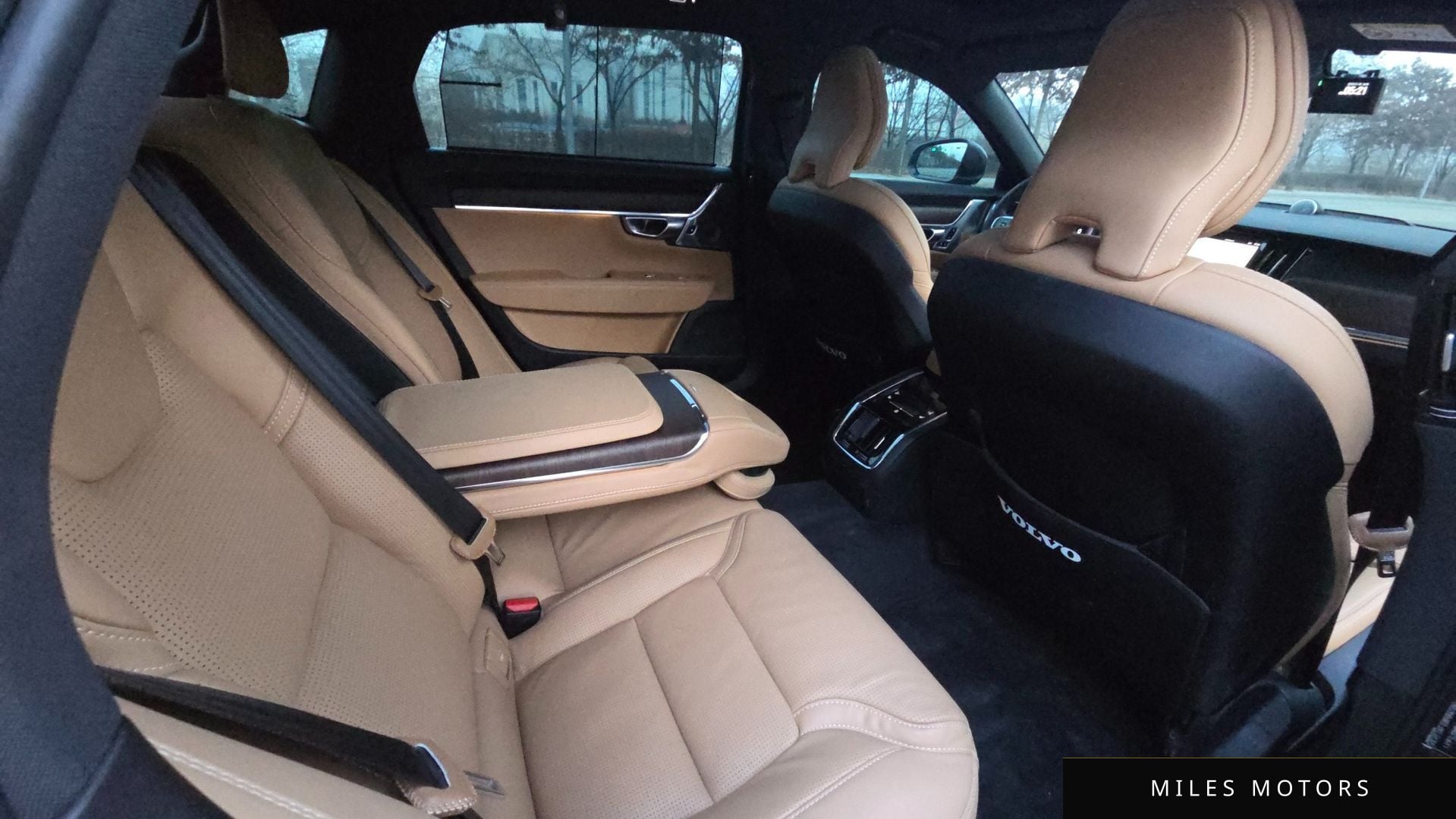 Volvo S90 2023 — миниатюра 11
