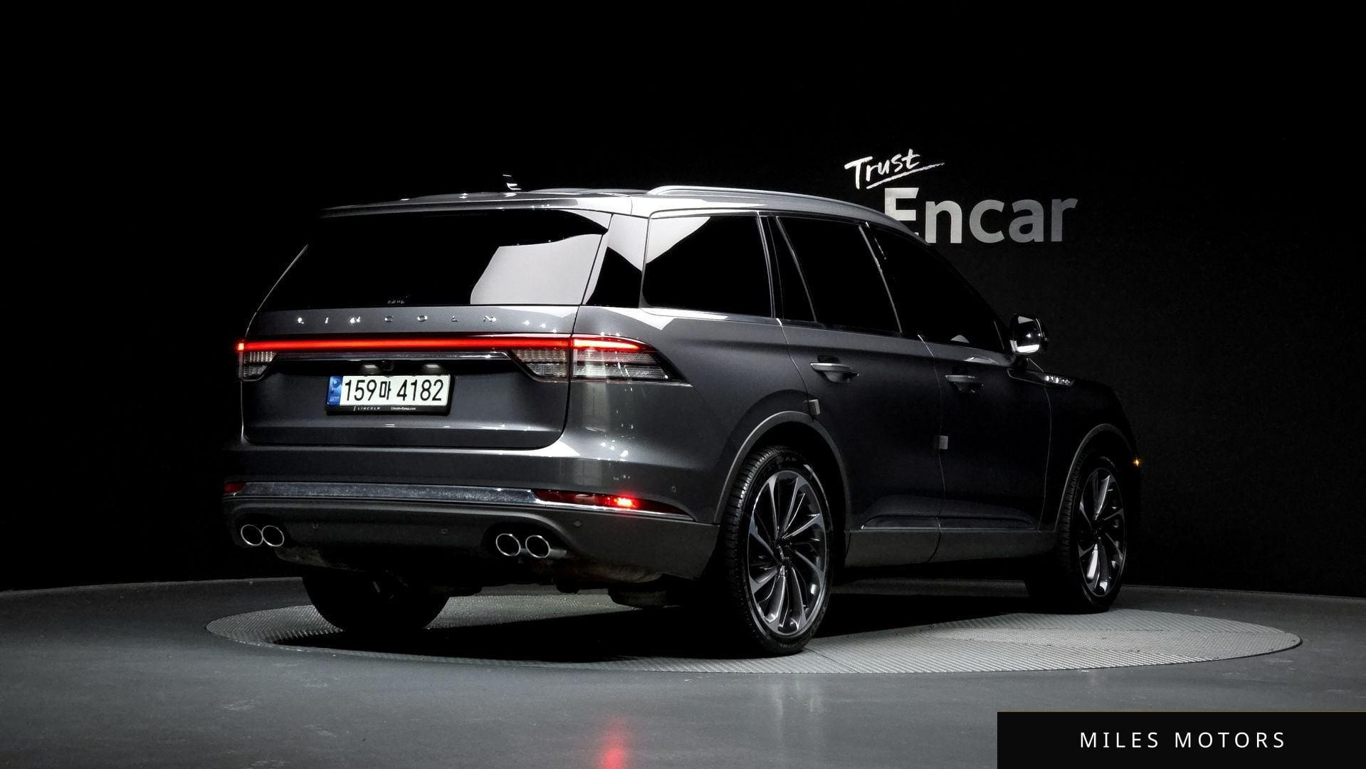 Lincoln Aviator 2021 — миниатюра 2