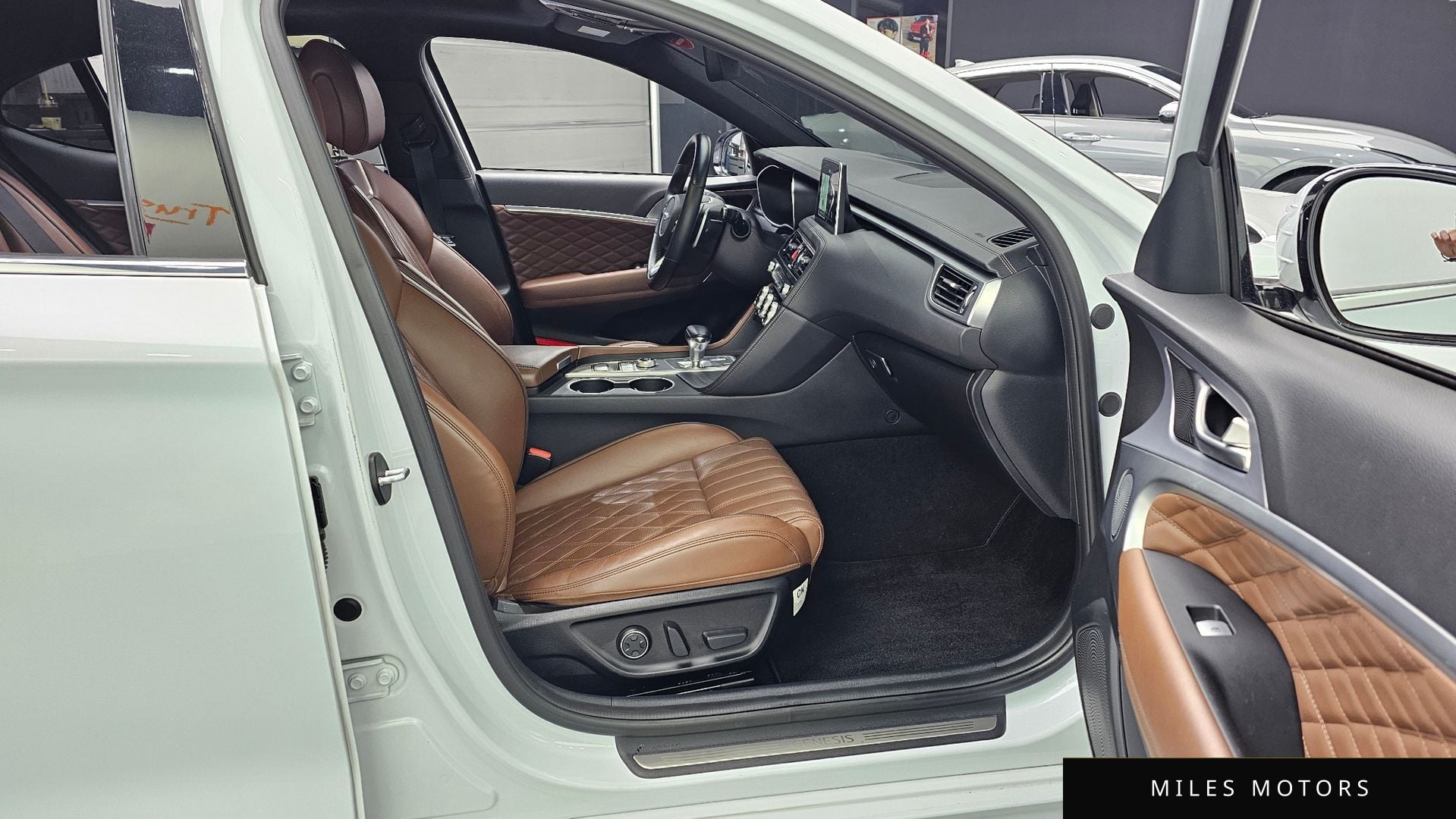Genesis G70 2019 — миниатюра 11