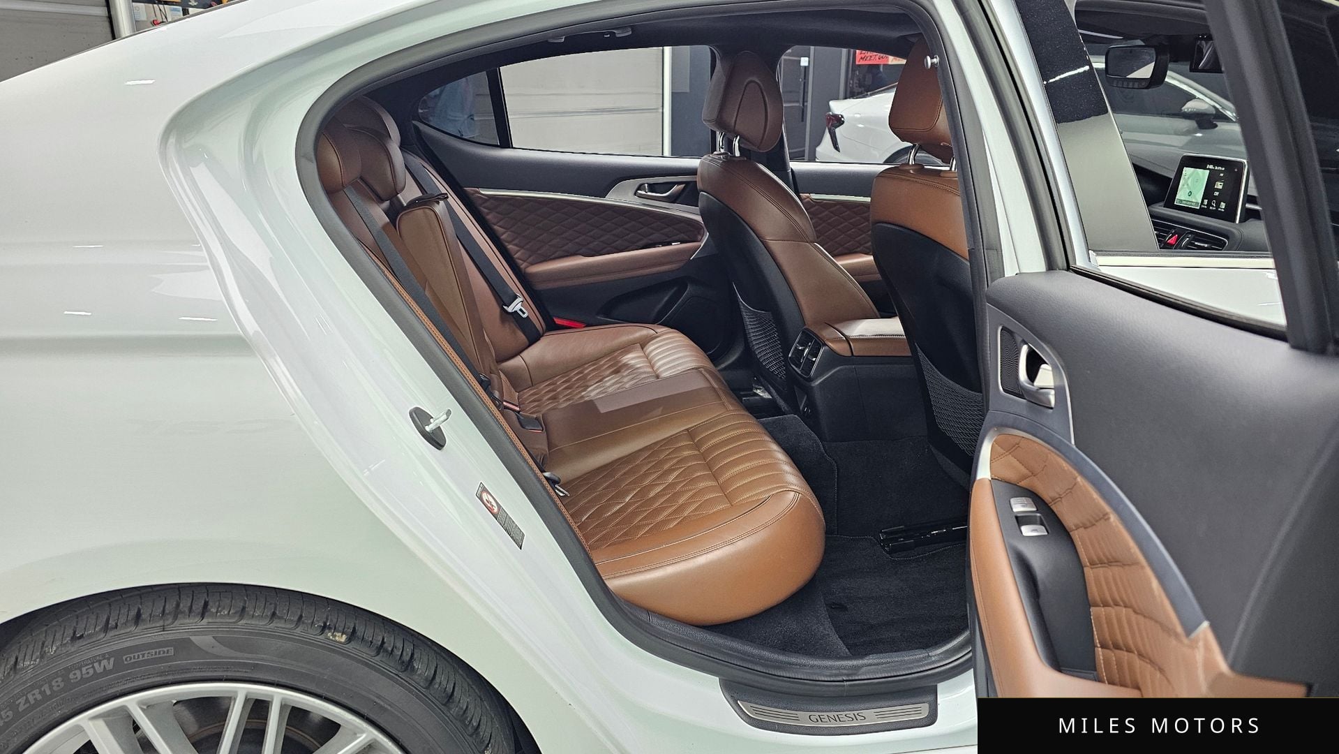 Genesis G70 2019 — миниатюра 12