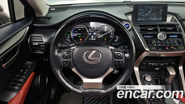 Лексус NX300h 2016 — миниатюра 17