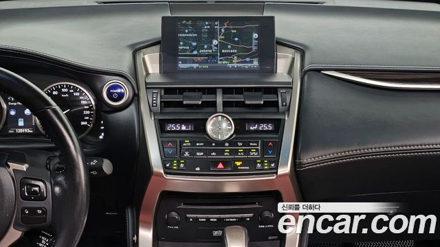 Лексус NX300h 2016 — миниатюра 18