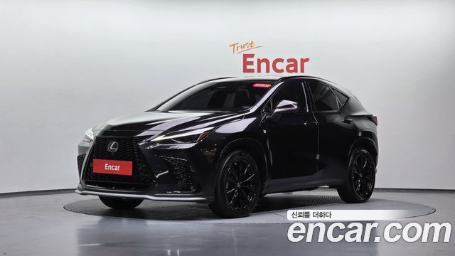 Лексус NX450h+ 2023 — миниатюра 26