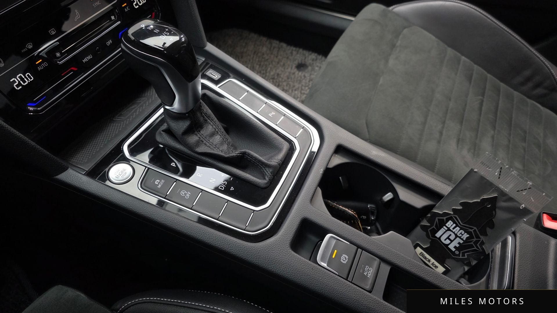 Volkswagen Passat 2022 — миниатюра 9