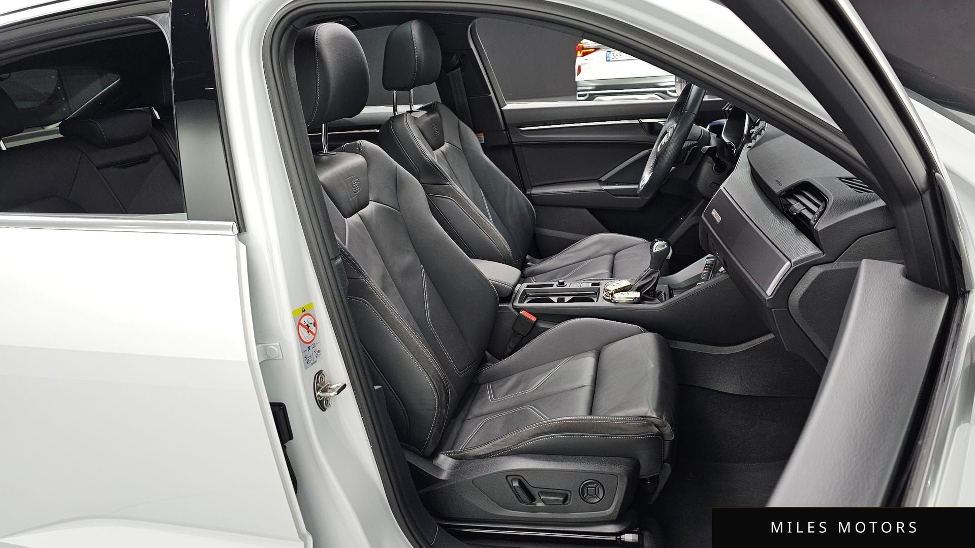 Audi Q3 (F3) 2023 — миниатюра 10