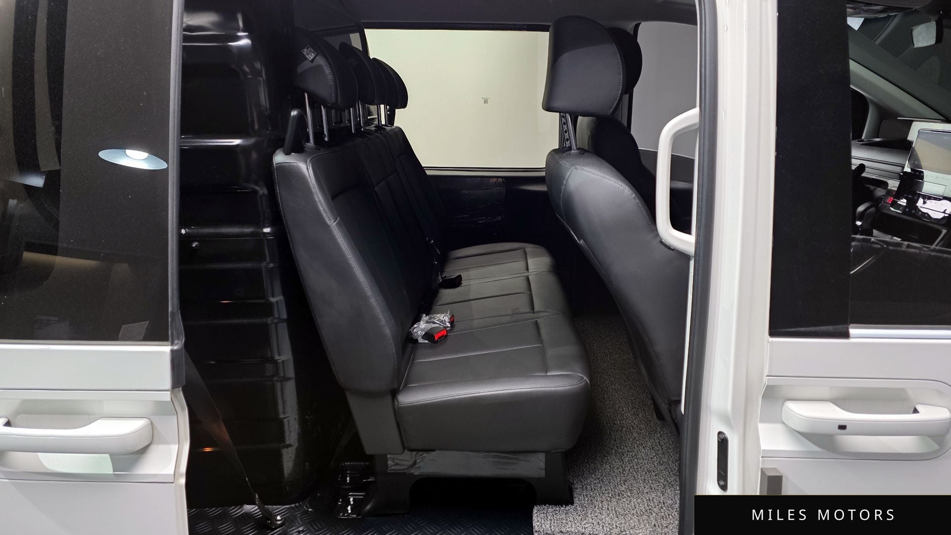 Hyundai Staria 2025 — миниатюра 12