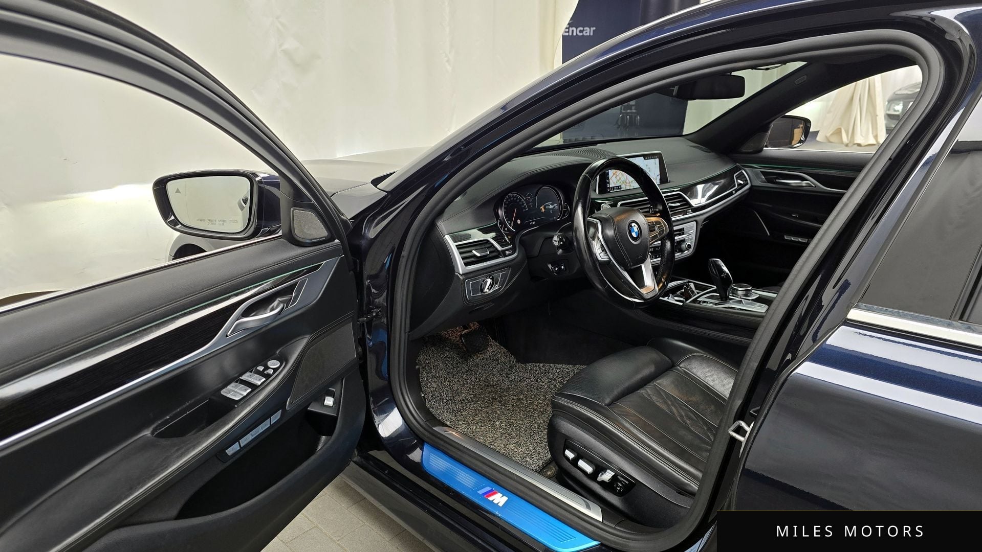 BMW 7시리즈 (G11) 2017 — миниатюра 10