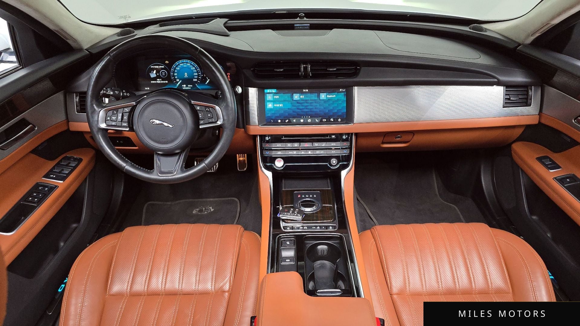 Jaguar XF (X260) 2019 — миниатюра 8
