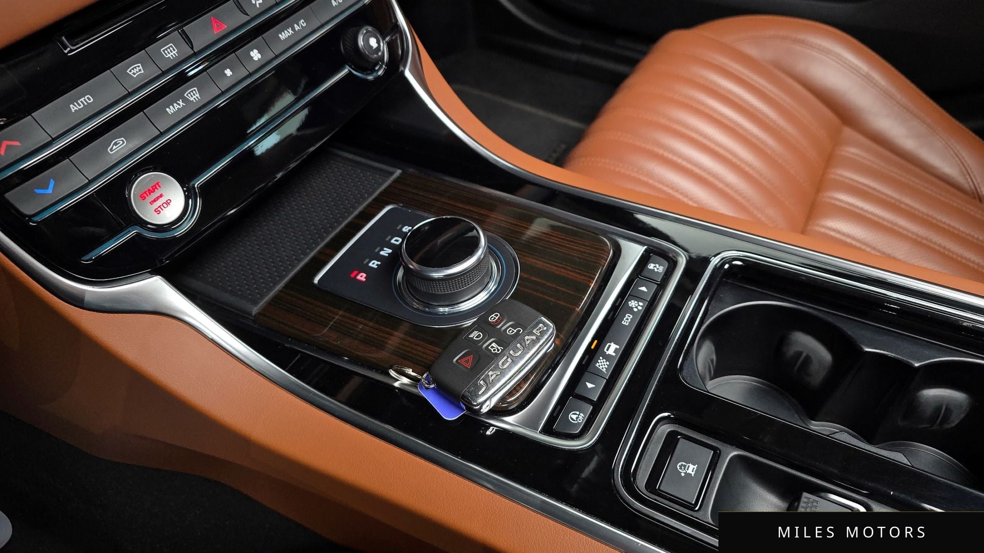 Jaguar XF (X260) 2019 — миниатюра 10
