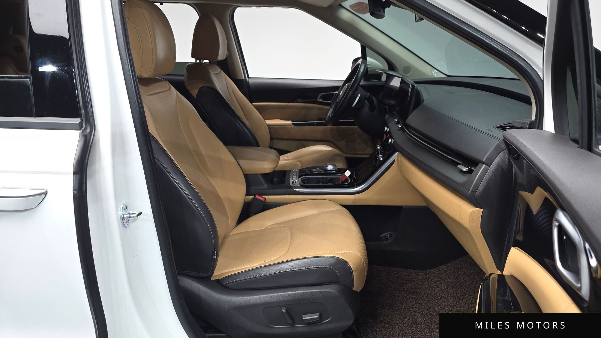 Kia Carnival 2021 — миниатюра 9