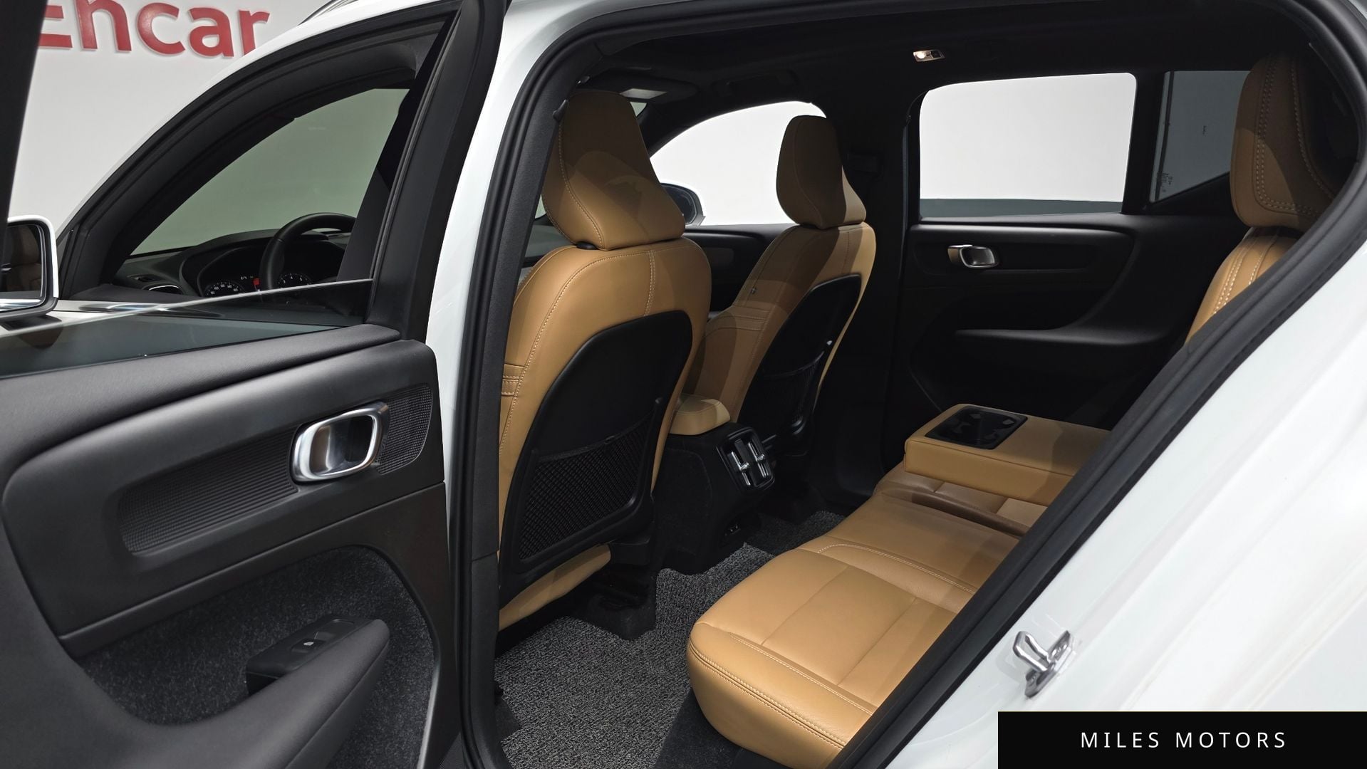 Volvo XC40 2021 — миниатюра 11