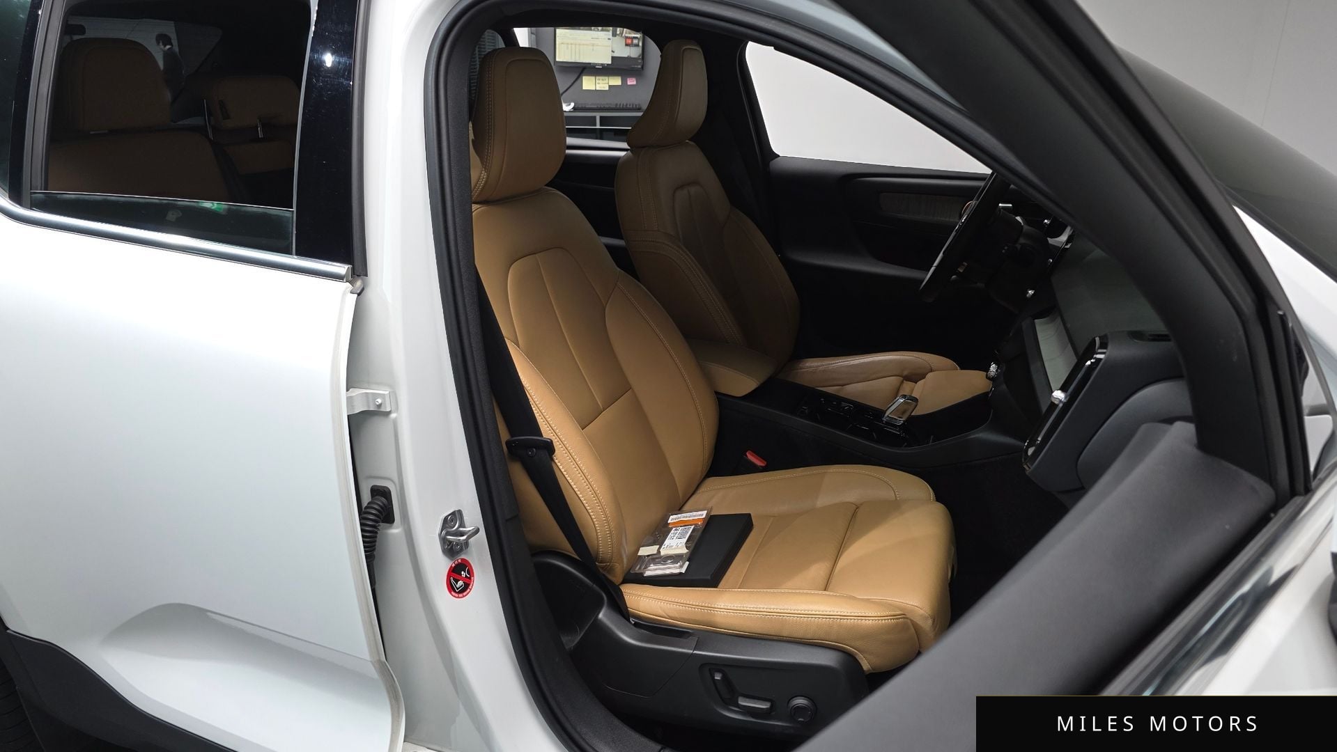 Volvo XC40 2021 — миниатюра 12