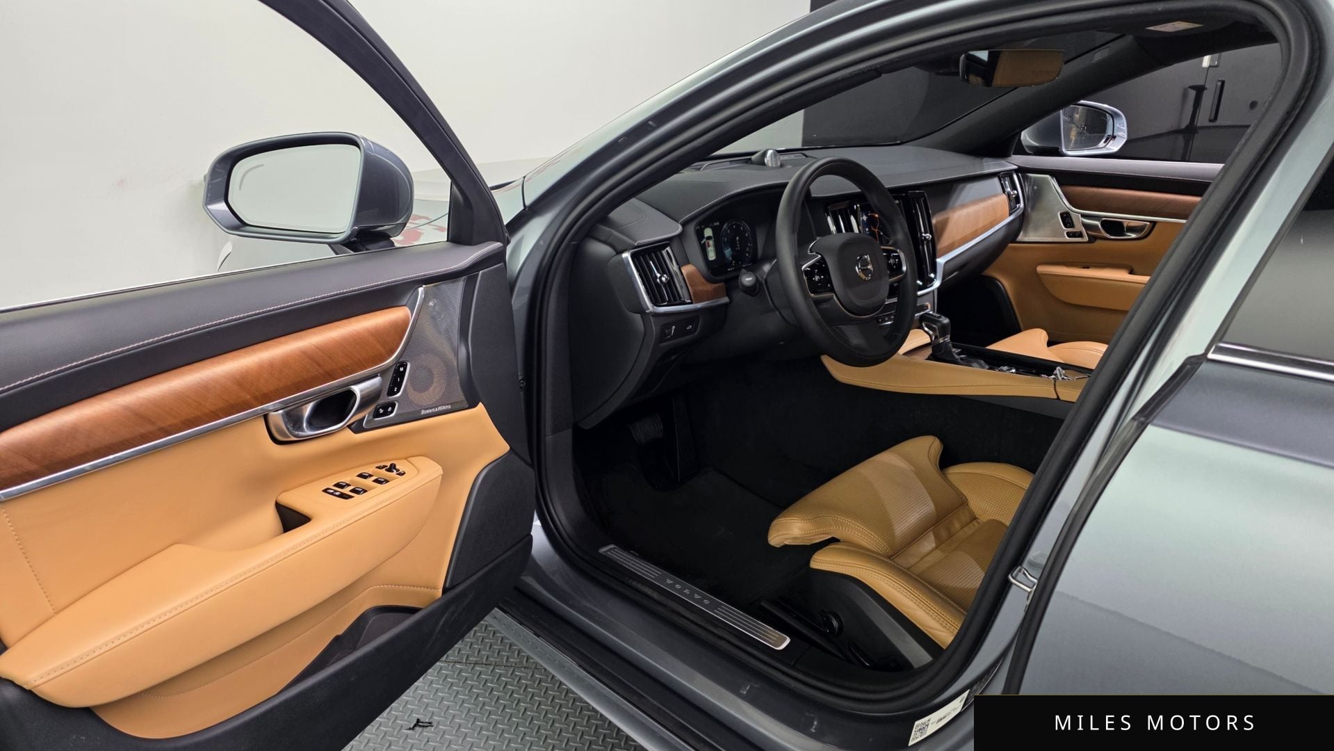 Volvo S90 2020 — миниатюра 10